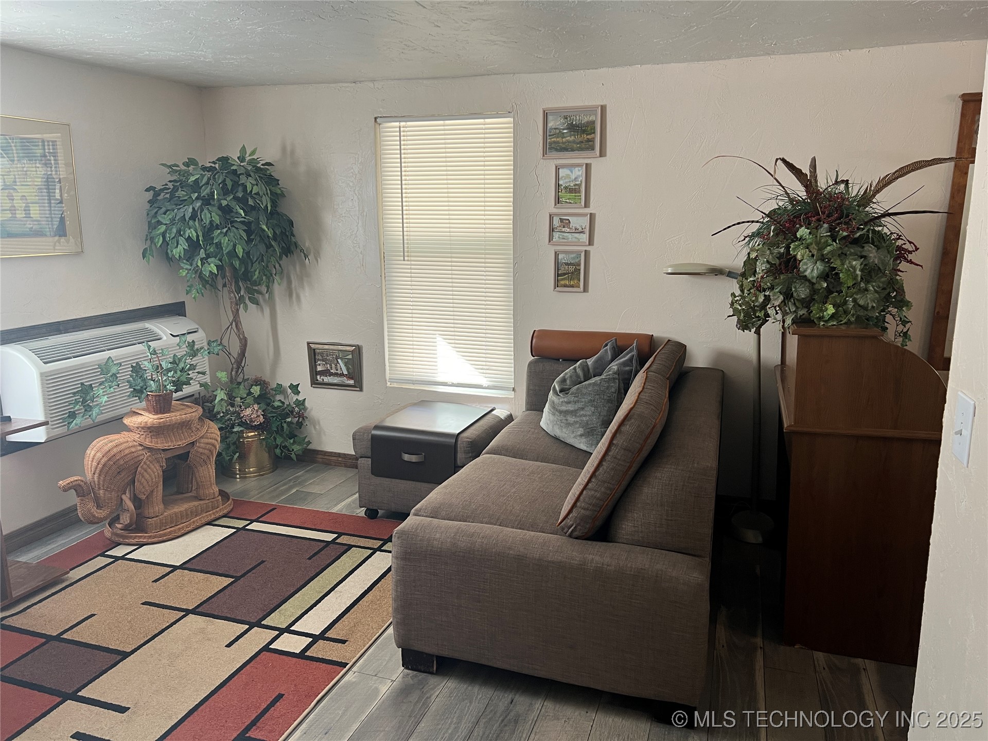 133 Lake Drive Property Photo 11