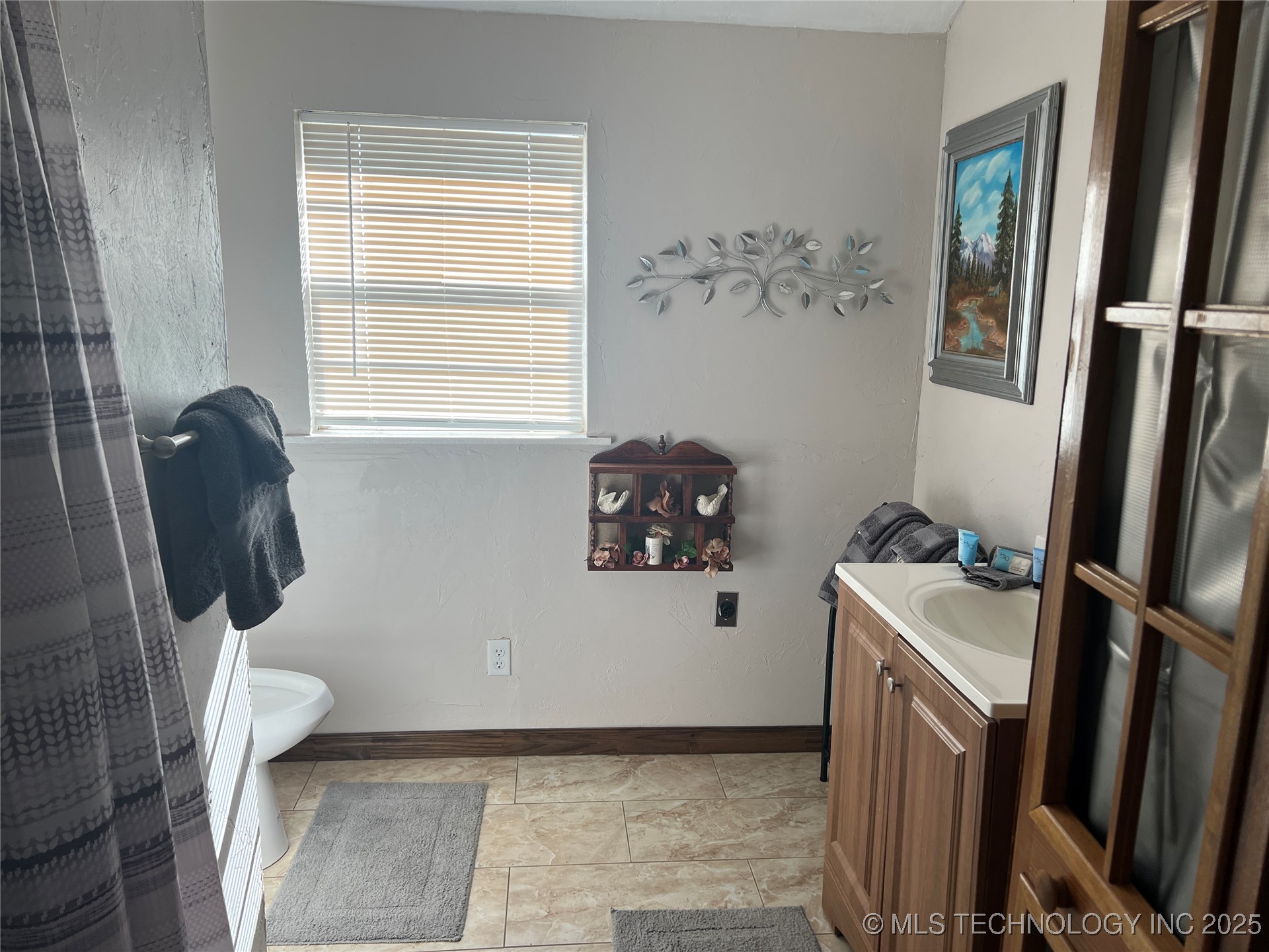 133 Lake Drive Property Photo 13