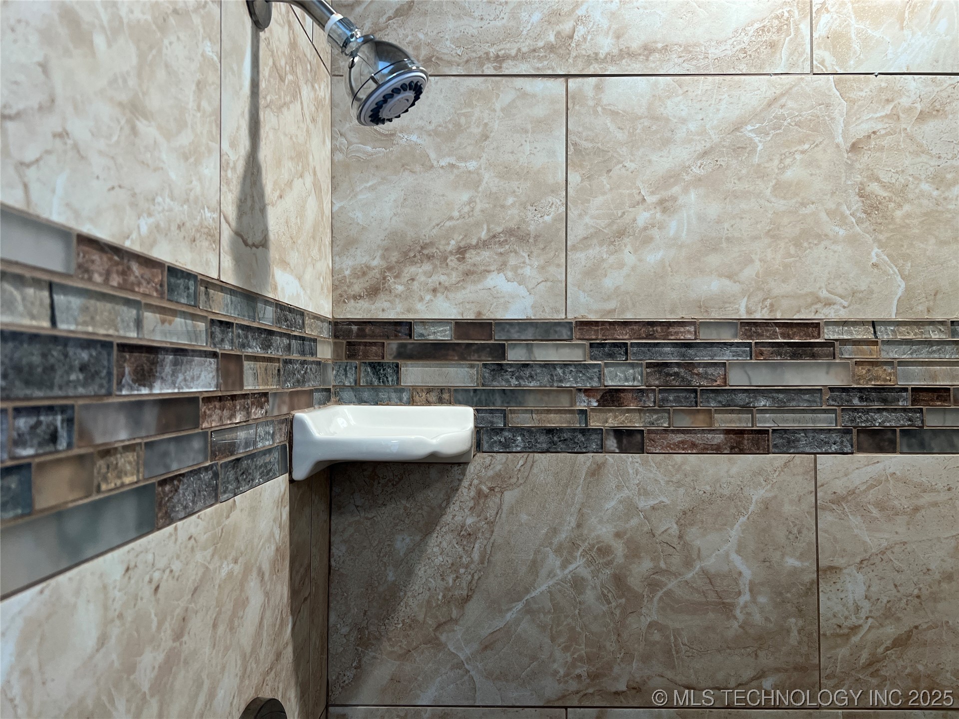 133 Lake Drive Property Photo 15