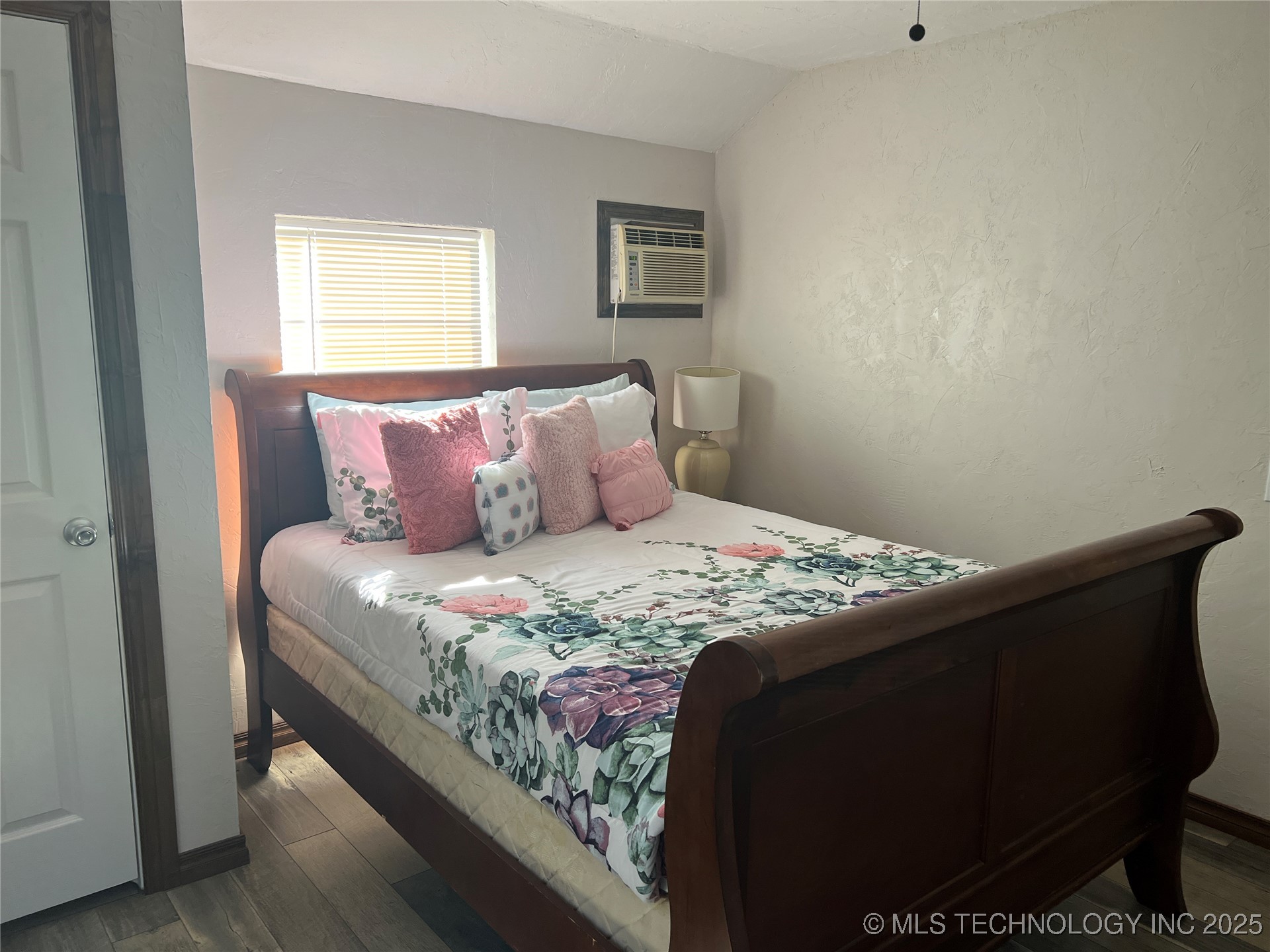 133 Lake Drive Property Photo 20