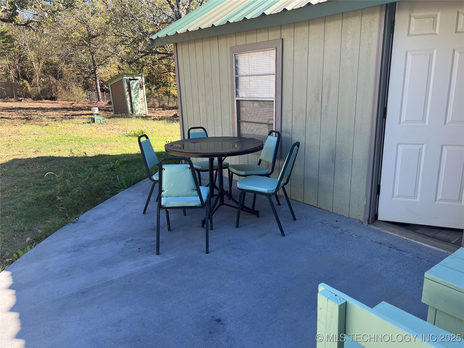 133 Lake Drive Property Photo 29