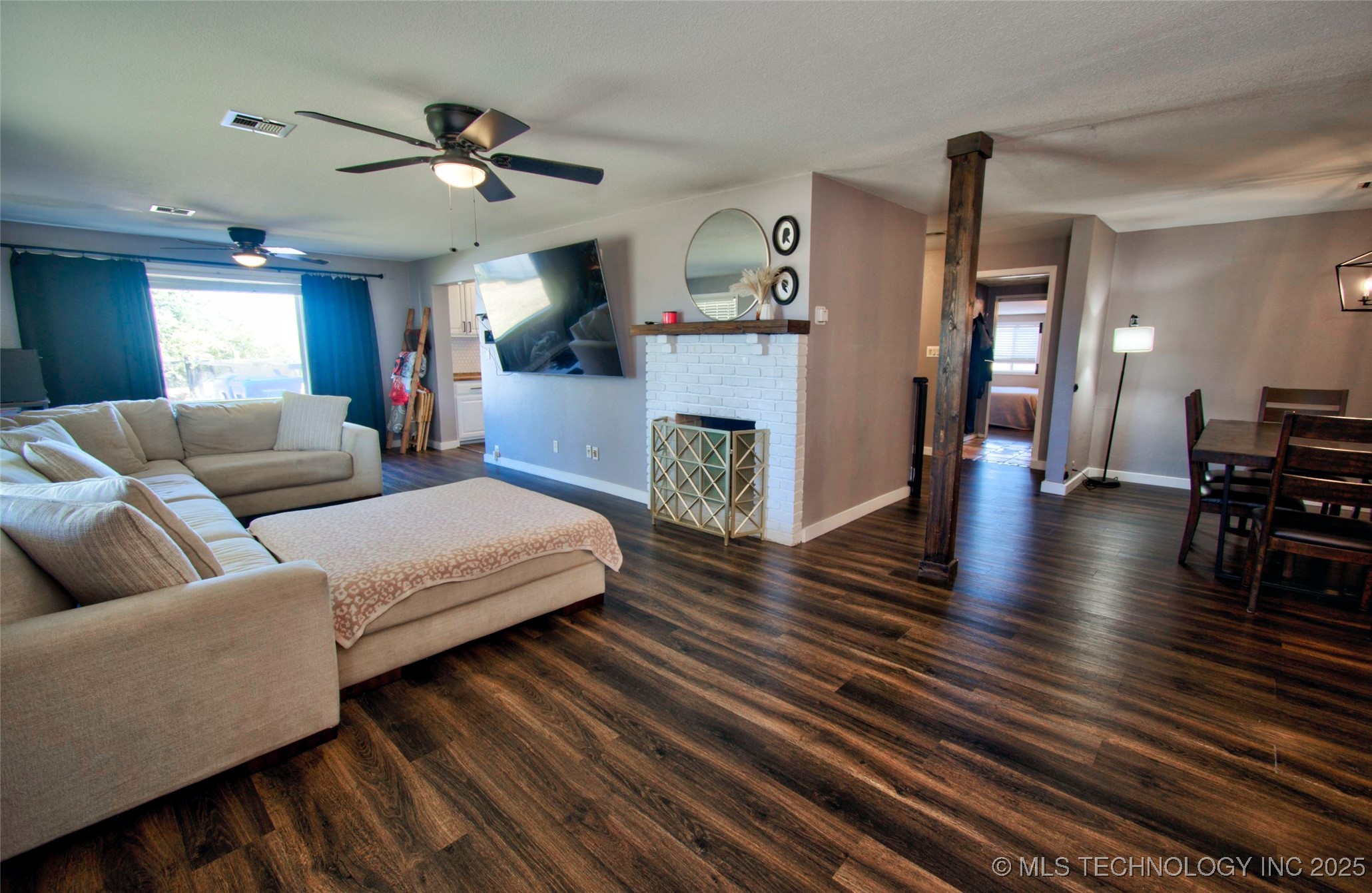 6351 W 23rd Street North Property Photo 6