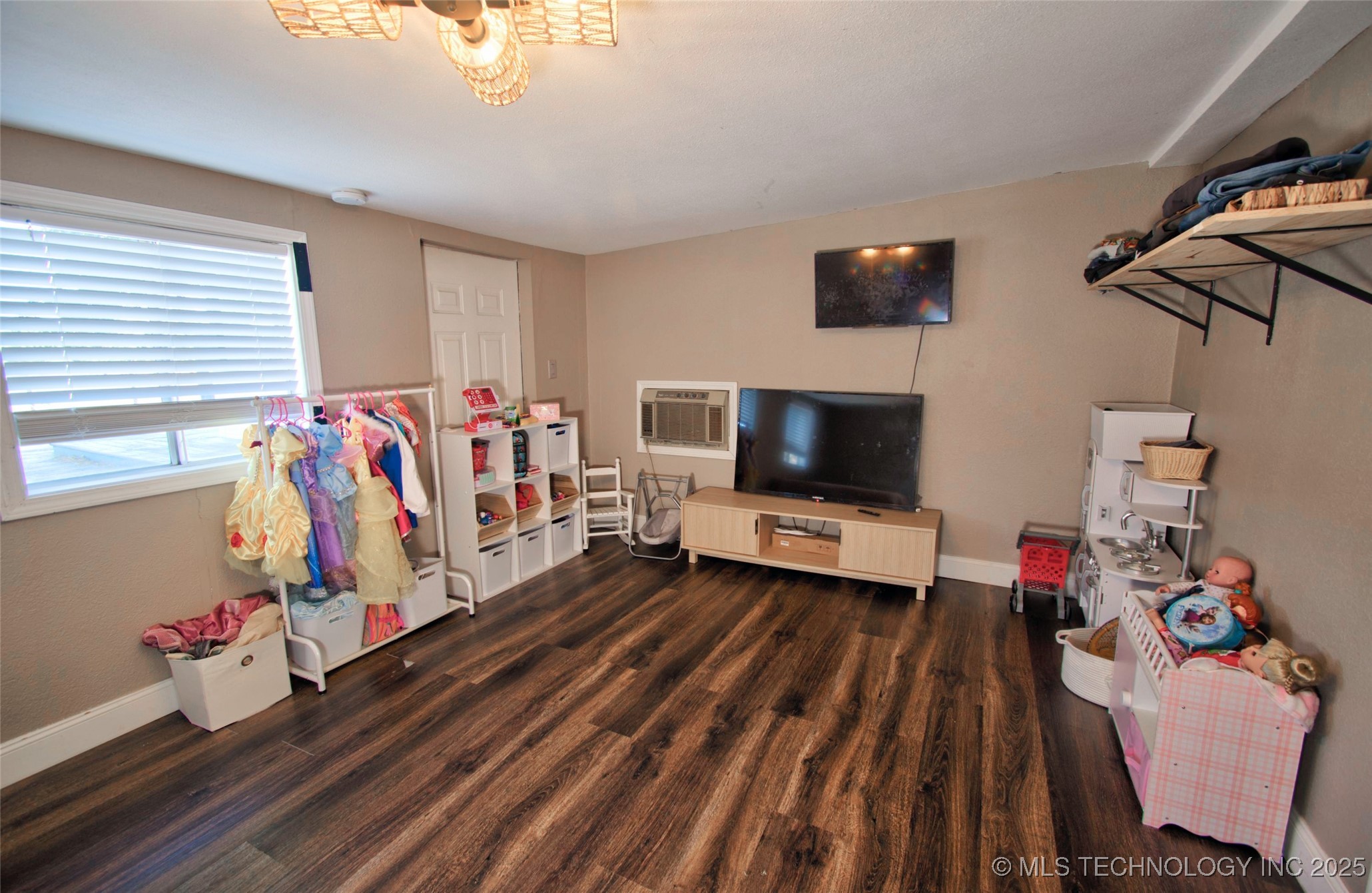 6351 W 23rd Street North Property Photo 23