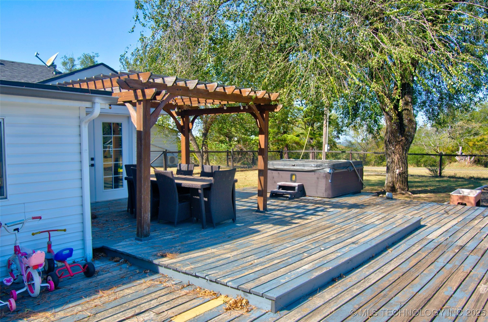 6351 W 23rd Street North Property Photo 27