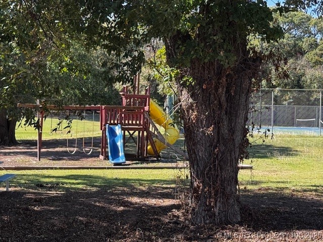 204 Falconhead F Property Photo 23