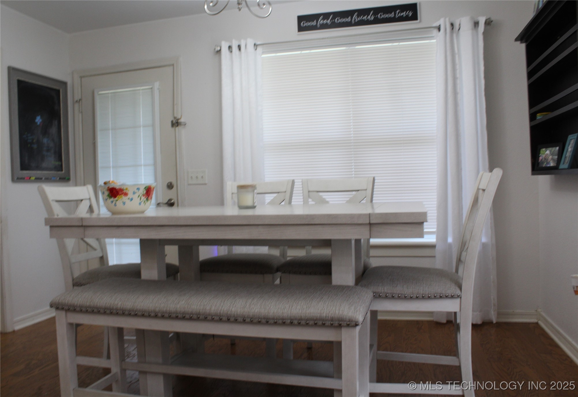 908 N 3rd Property Photo 21