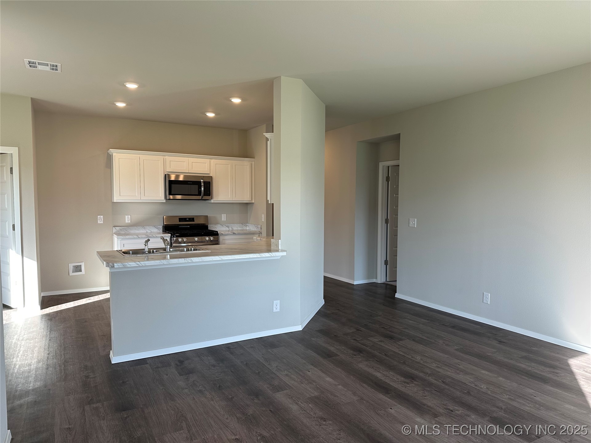 10134 E King Place Property Photo 21