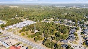 41st Street Property Photo 2