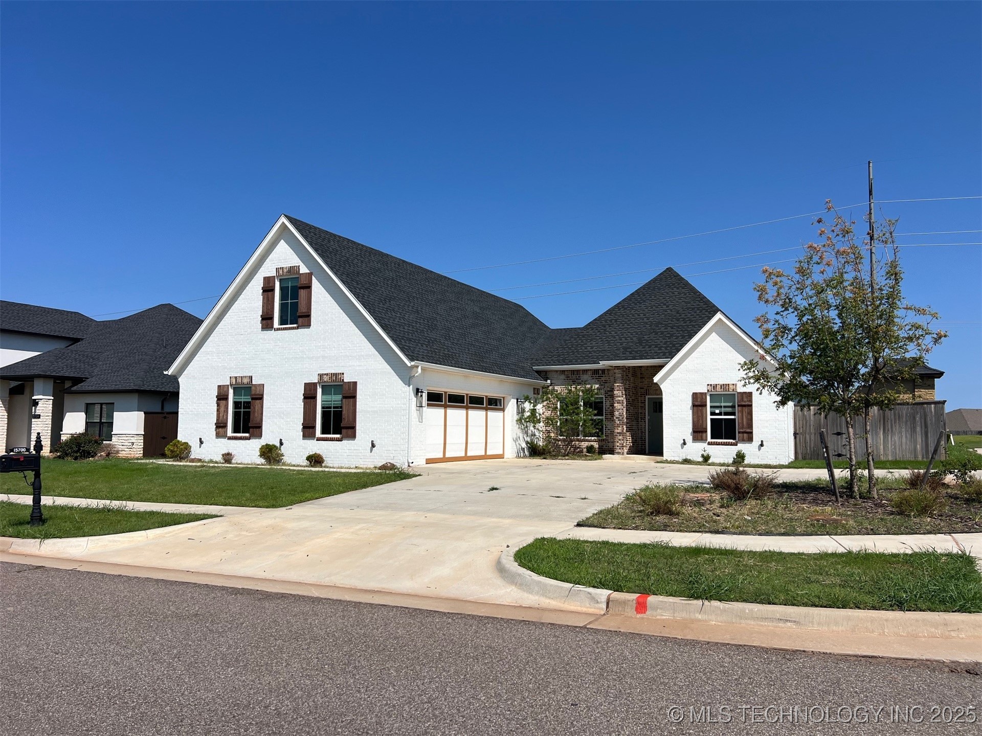 15700 Rockwell Park Lane Property Photo 2