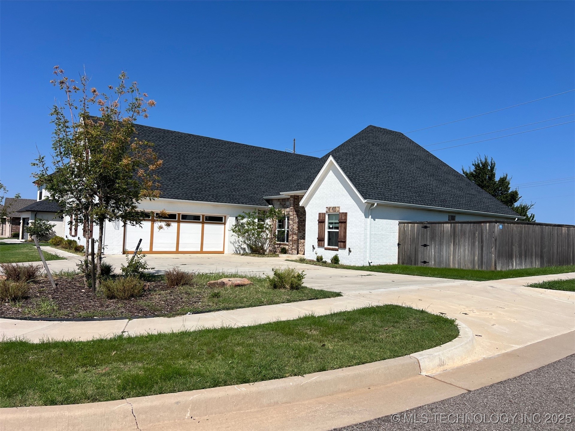 15700 Rockwell Park Lane Property Photo 3