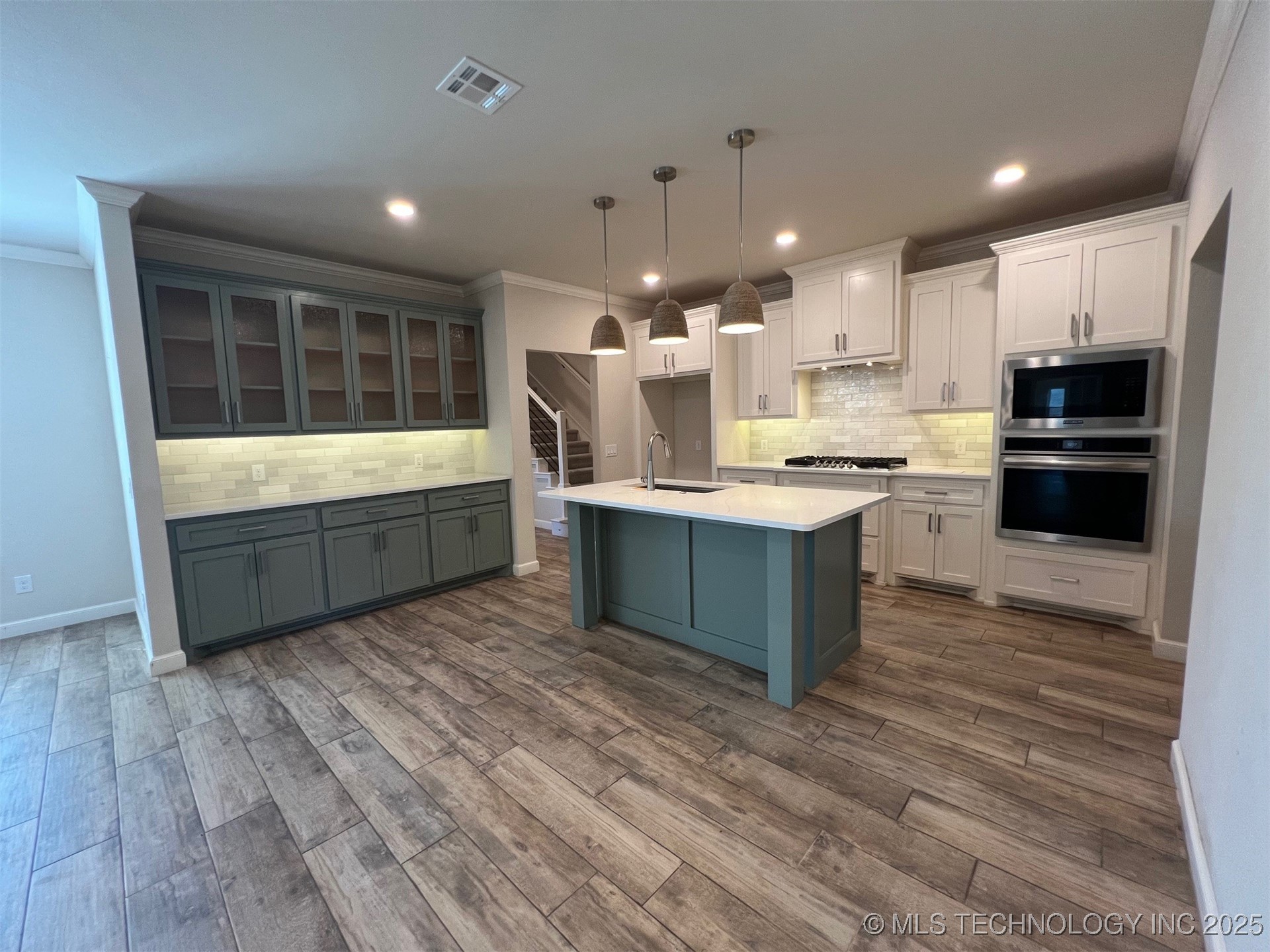 15700 Rockwell Park Lane Property Photo 7