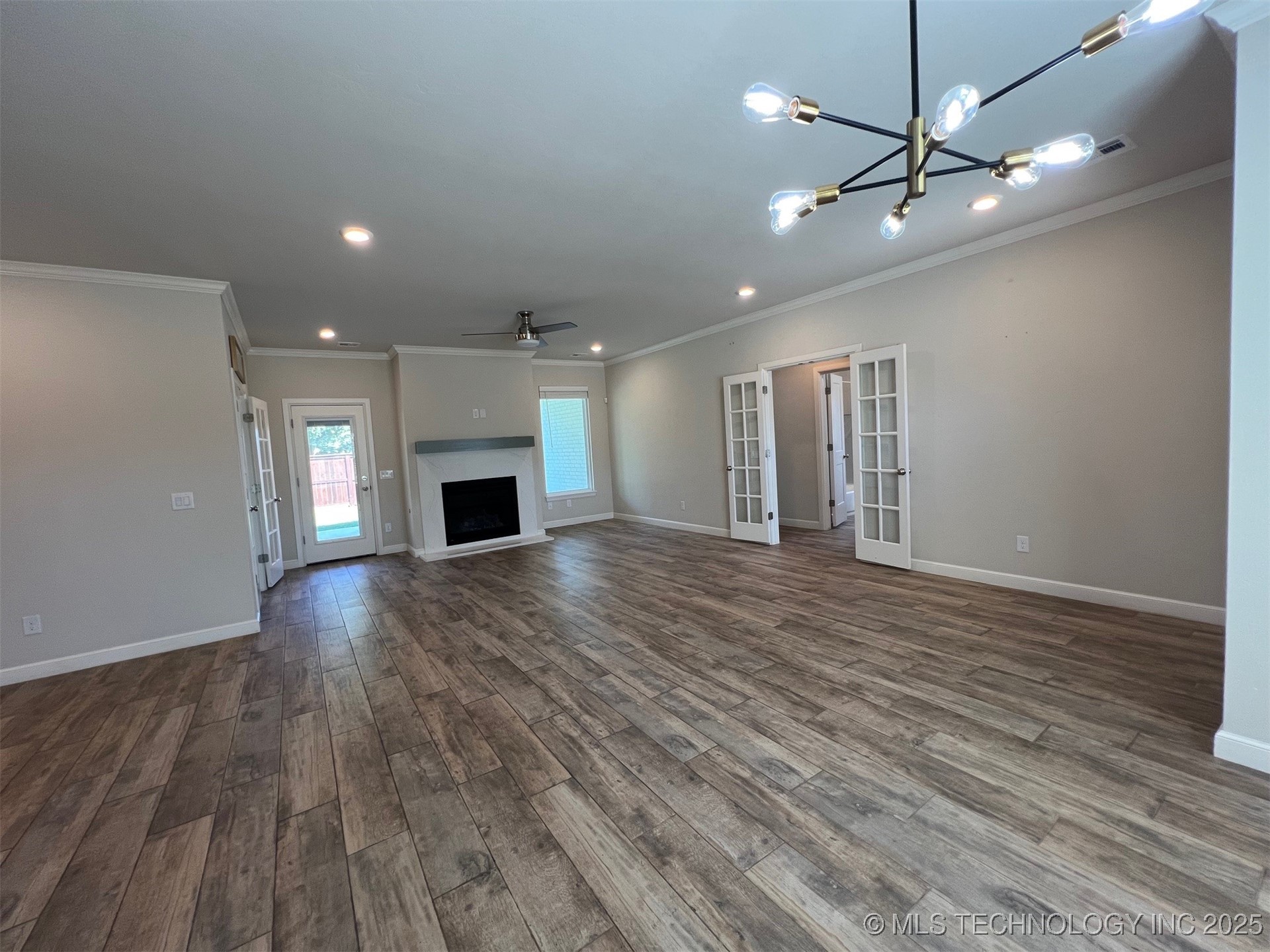 15700 Rockwell Park Lane Property Photo 14