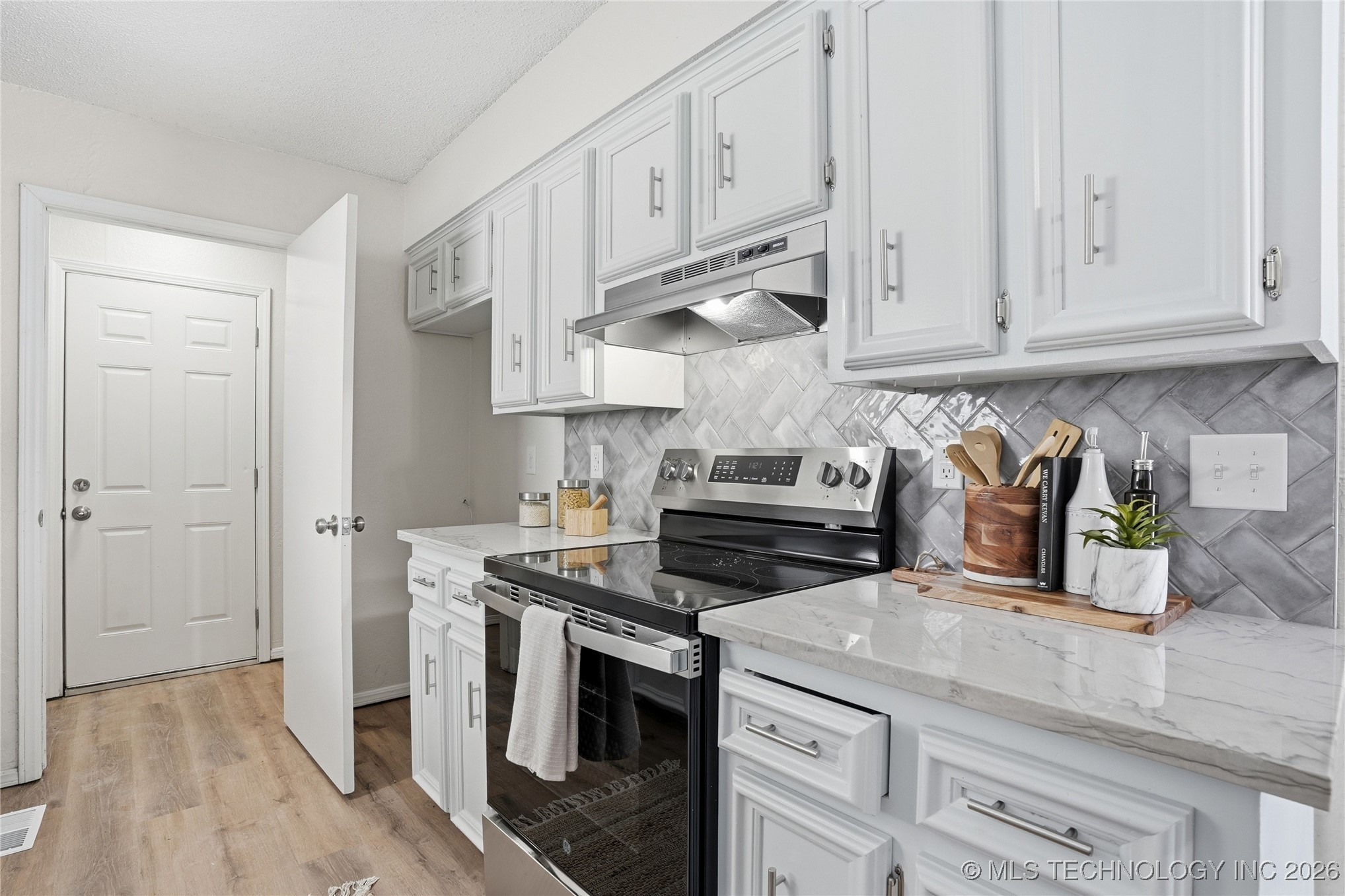 4030 S 118th East Avenue Property Photo 15