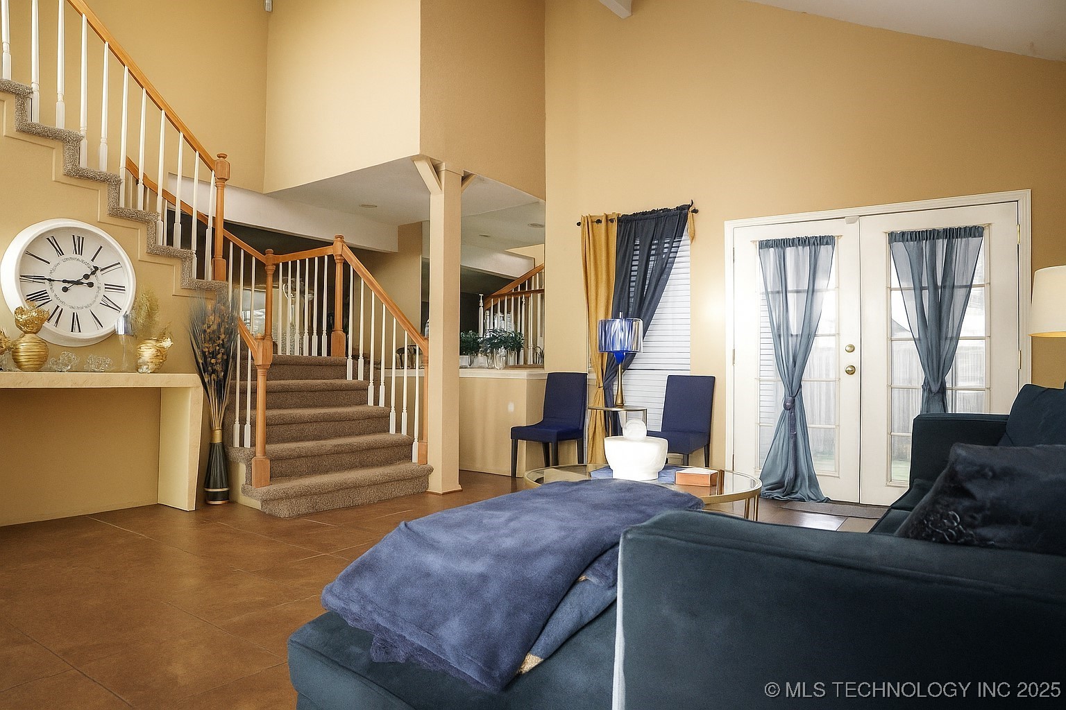 6307 E 94th Place Property Photo 7