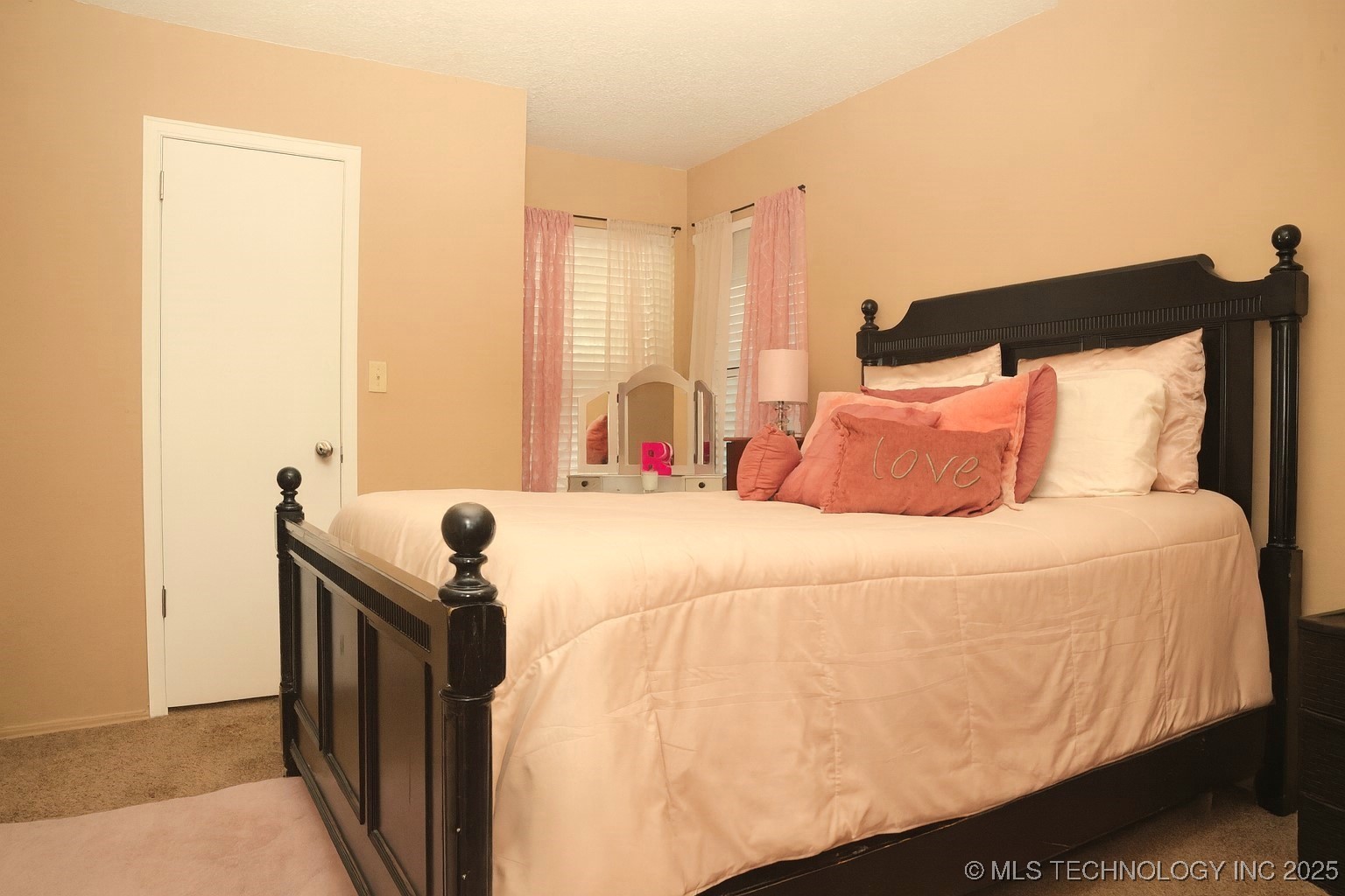 6307 E 94th Place Property Photo 21