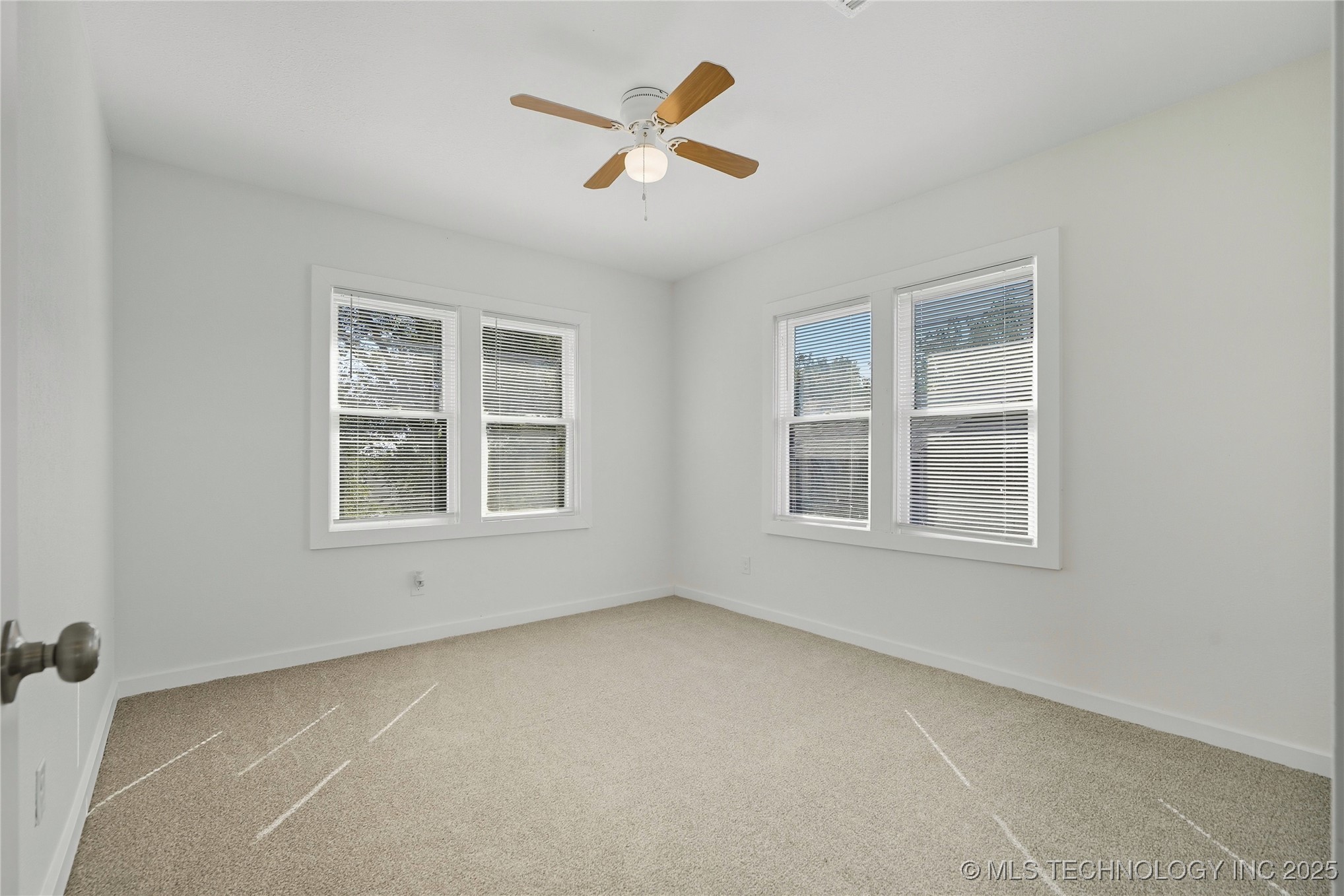 2537 N Boston Avenue Property Photo 10