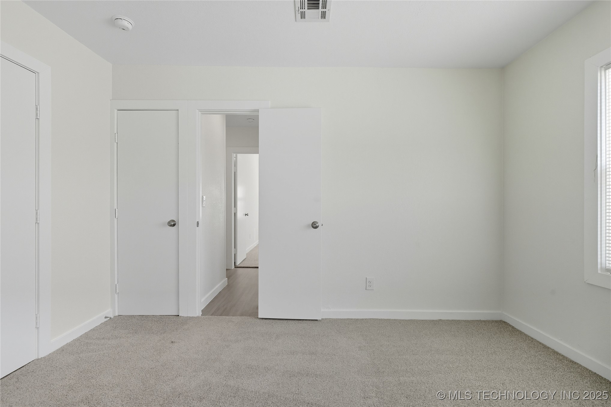 2537 N Boston Avenue Property Photo 21