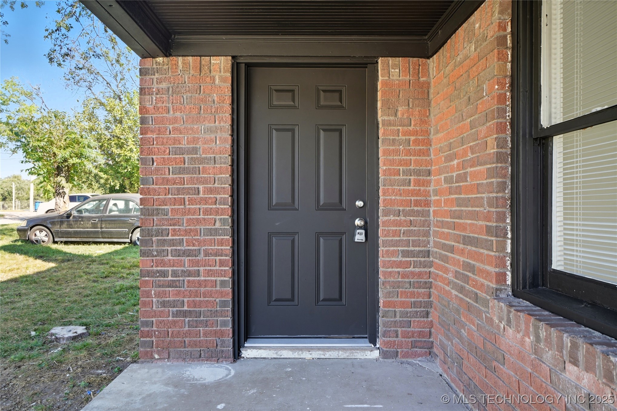 2537 N Boston Avenue Property Photo 27