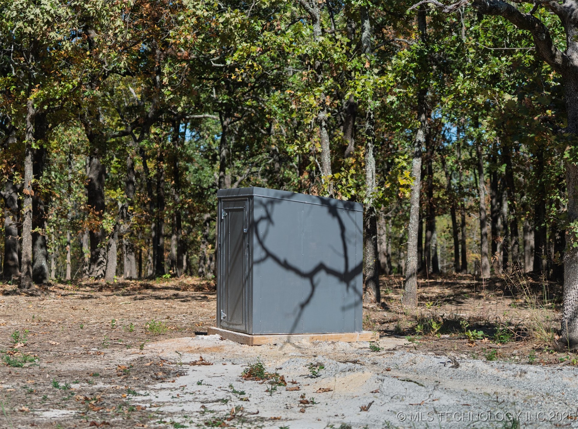 16 260th Street Property Photo 6