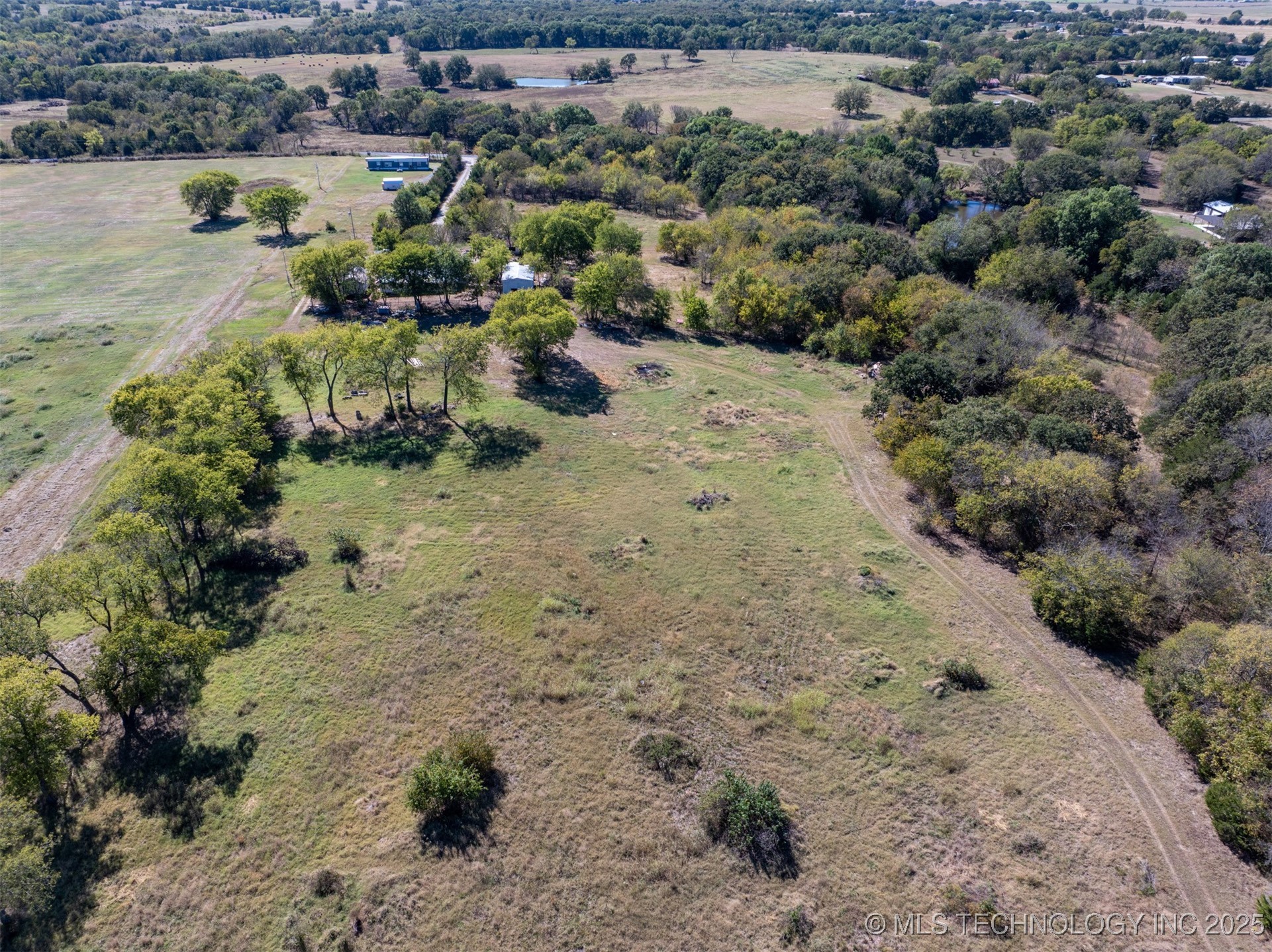 10450 County Road 1490 Road Property Photo 23