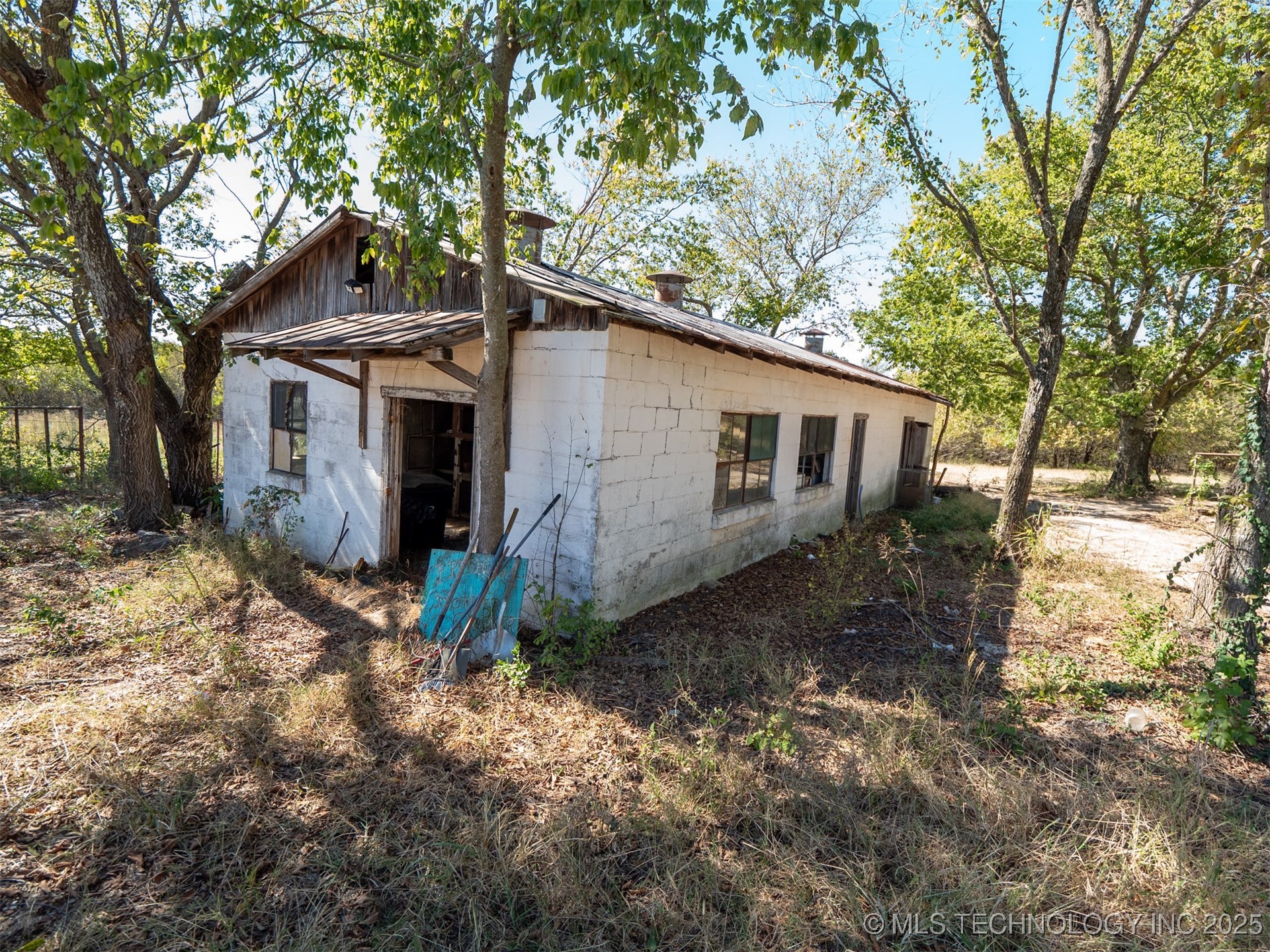 10450 County Road 1490 Road Property Photo 28