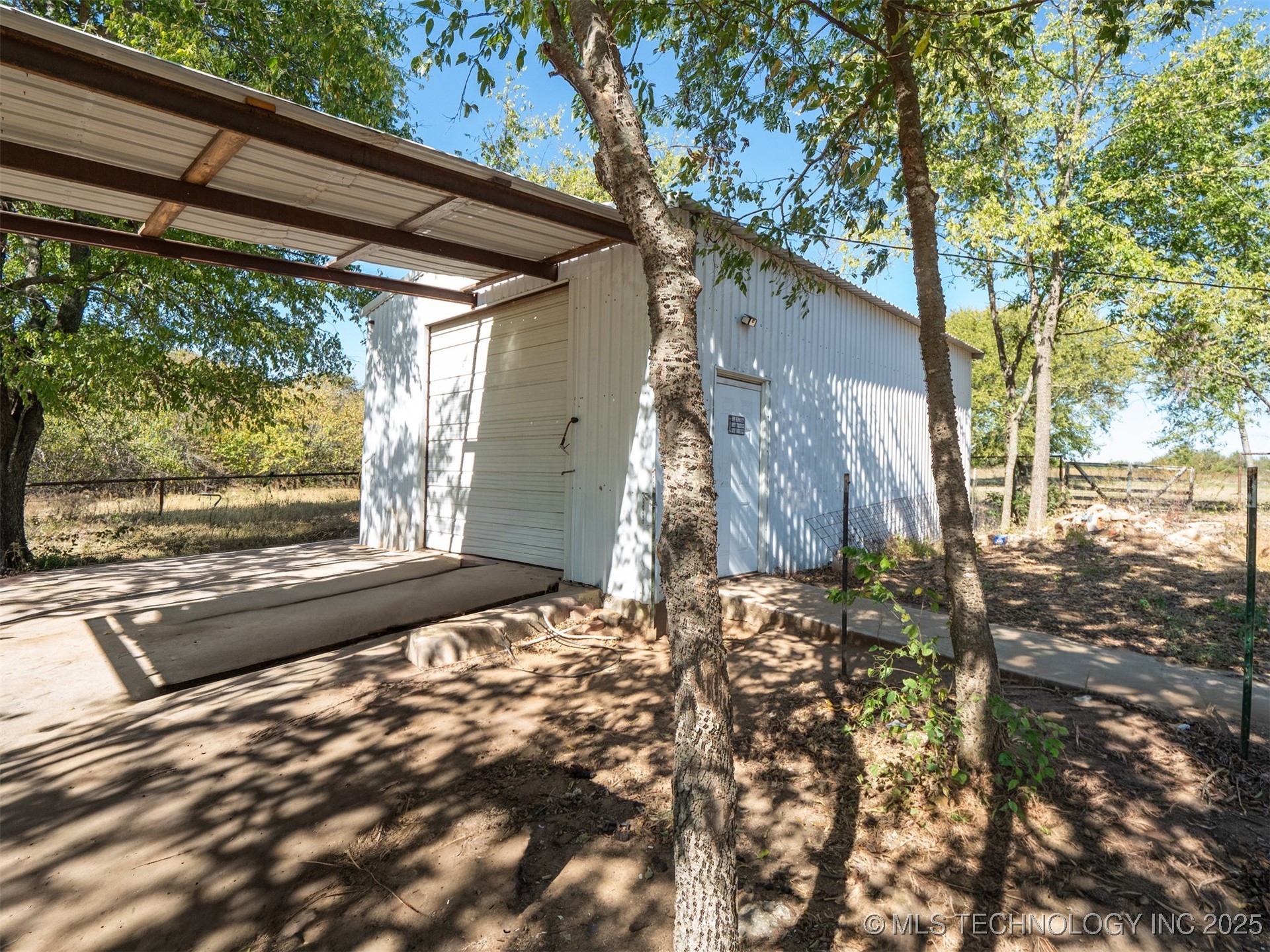 10450 County Road 1490 Road Property Photo 30