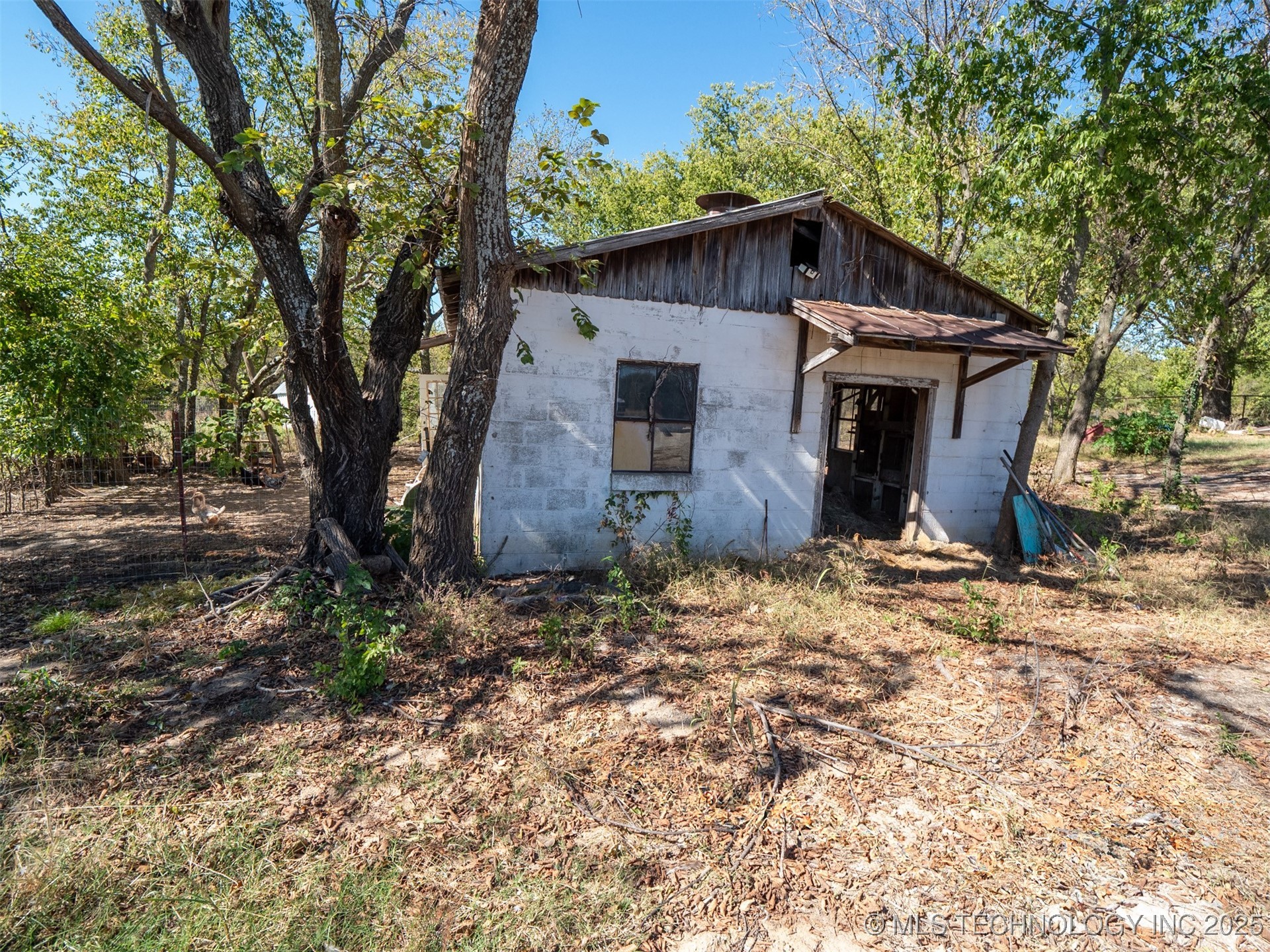 10450 County Road 1490 Road Property Photo 32