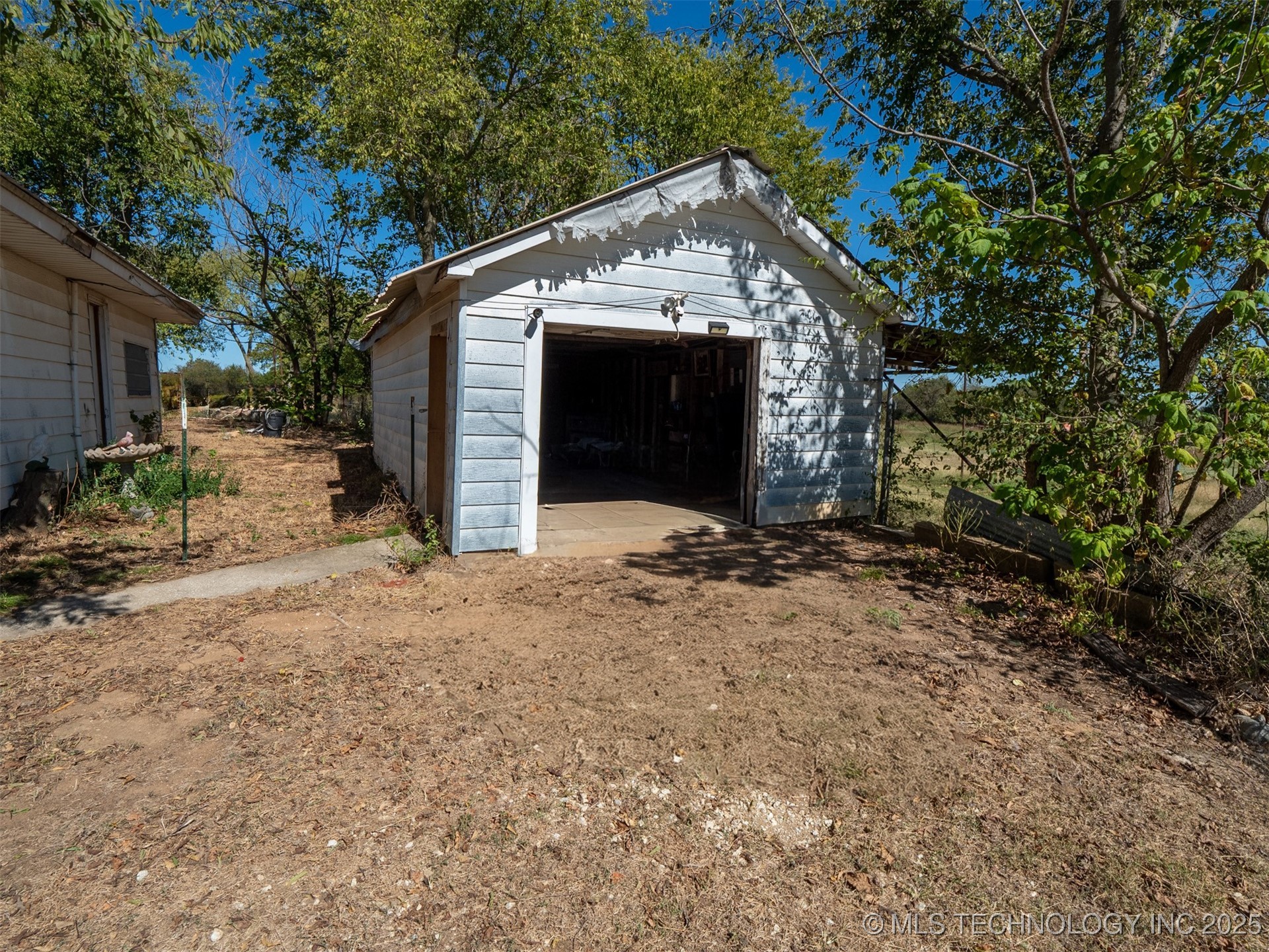 10450 County Road 1490 Road Property Photo 34