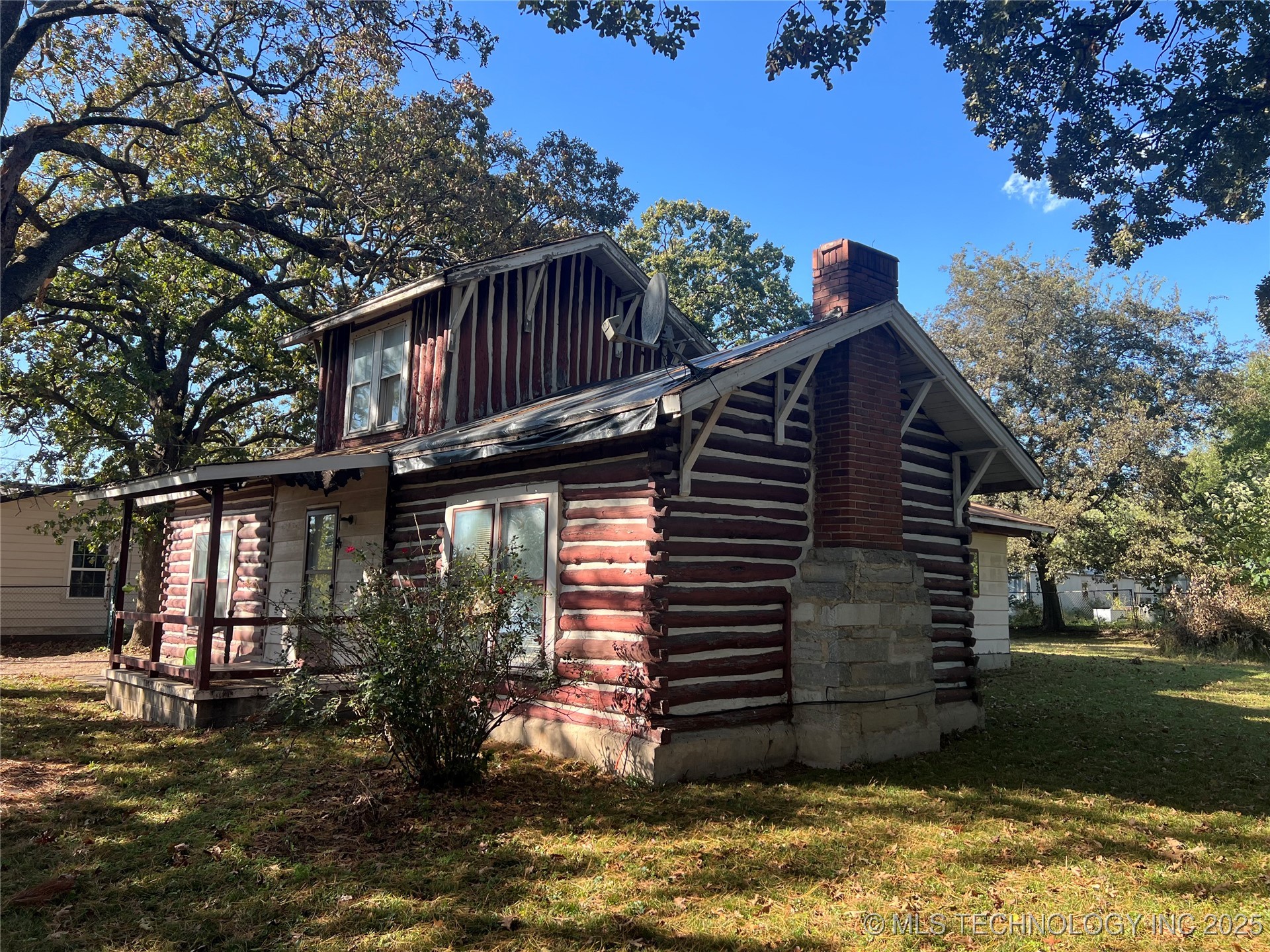 103 W Frontier Street Property Photo 3