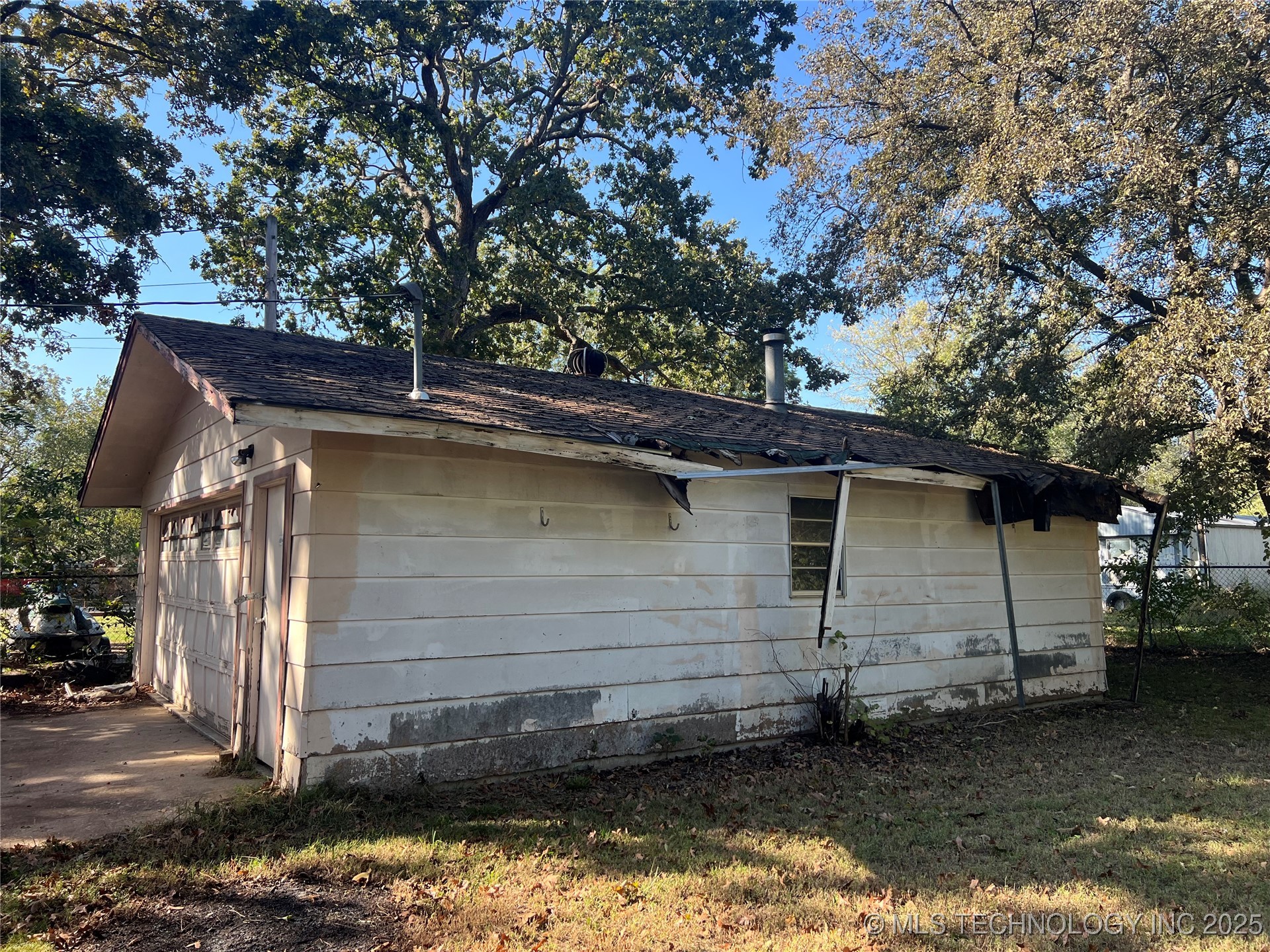 103 W Frontier Street Property Photo 10