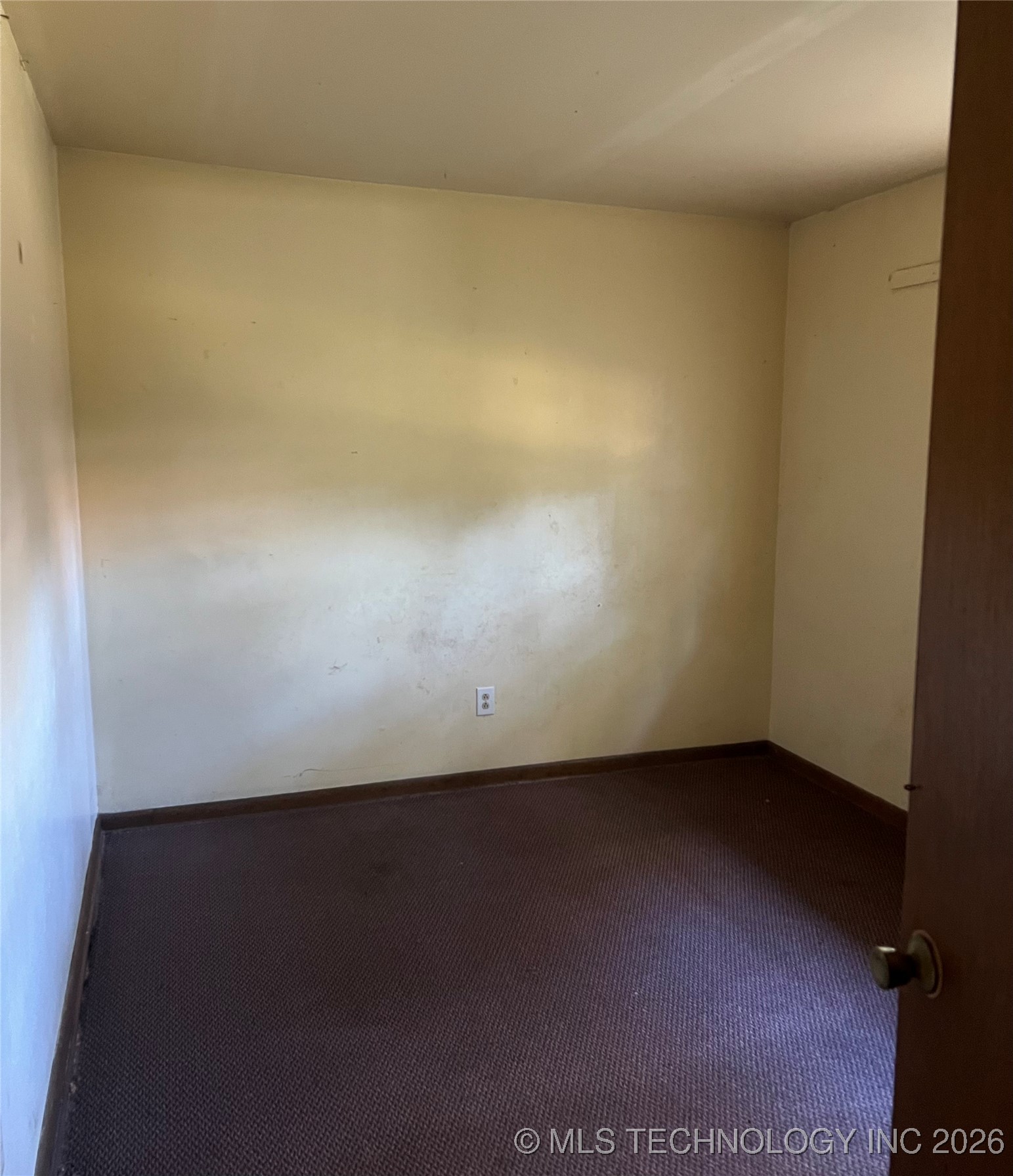 103 W Frontier Street Property Photo 21