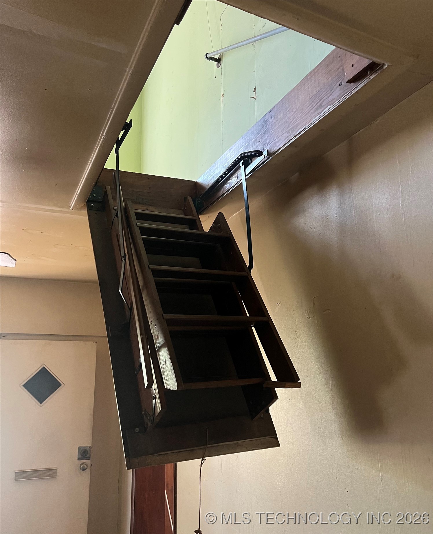 103 W Frontier Street Property Photo 24