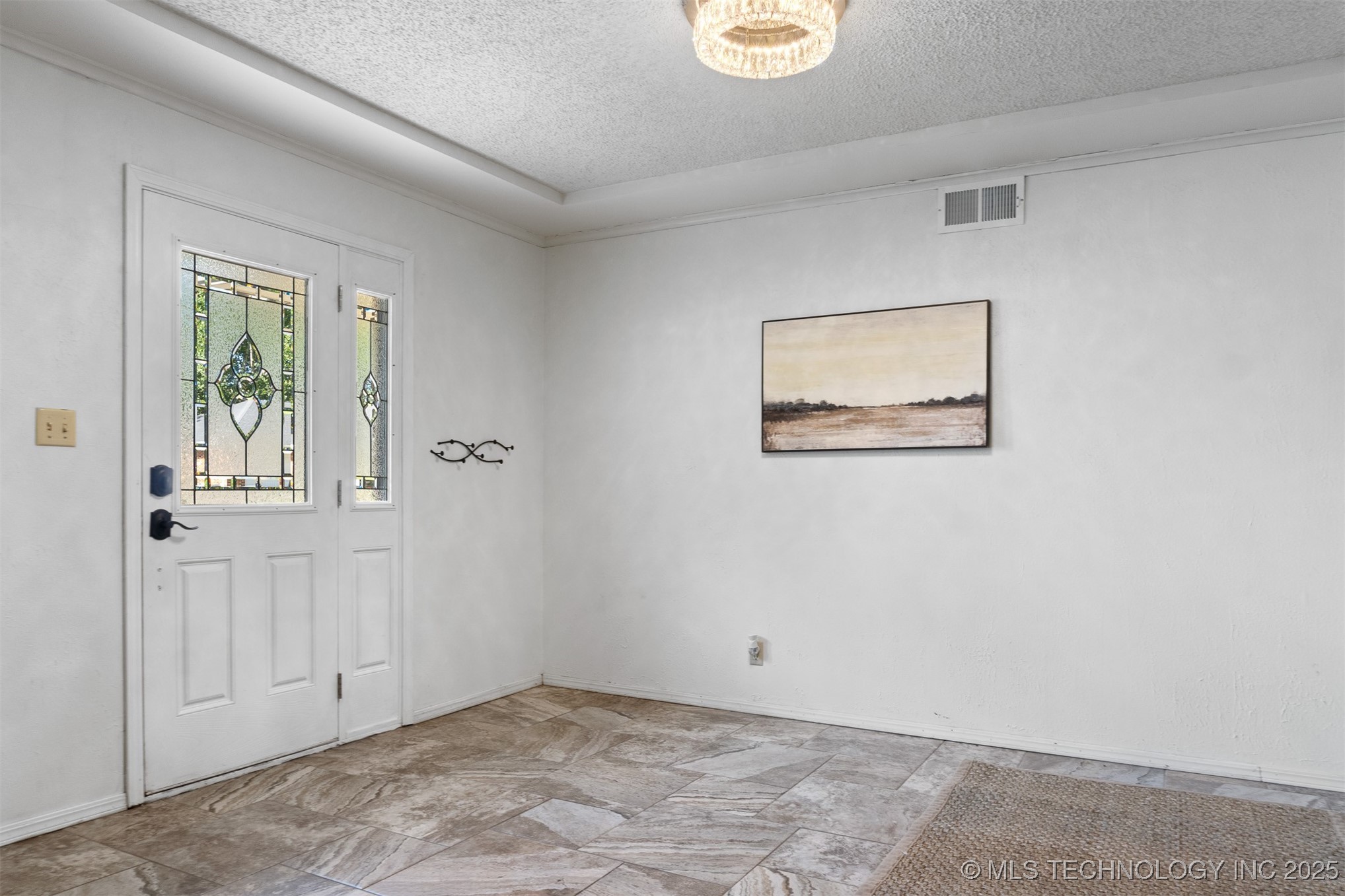 1413 Sunny Property Photo 3