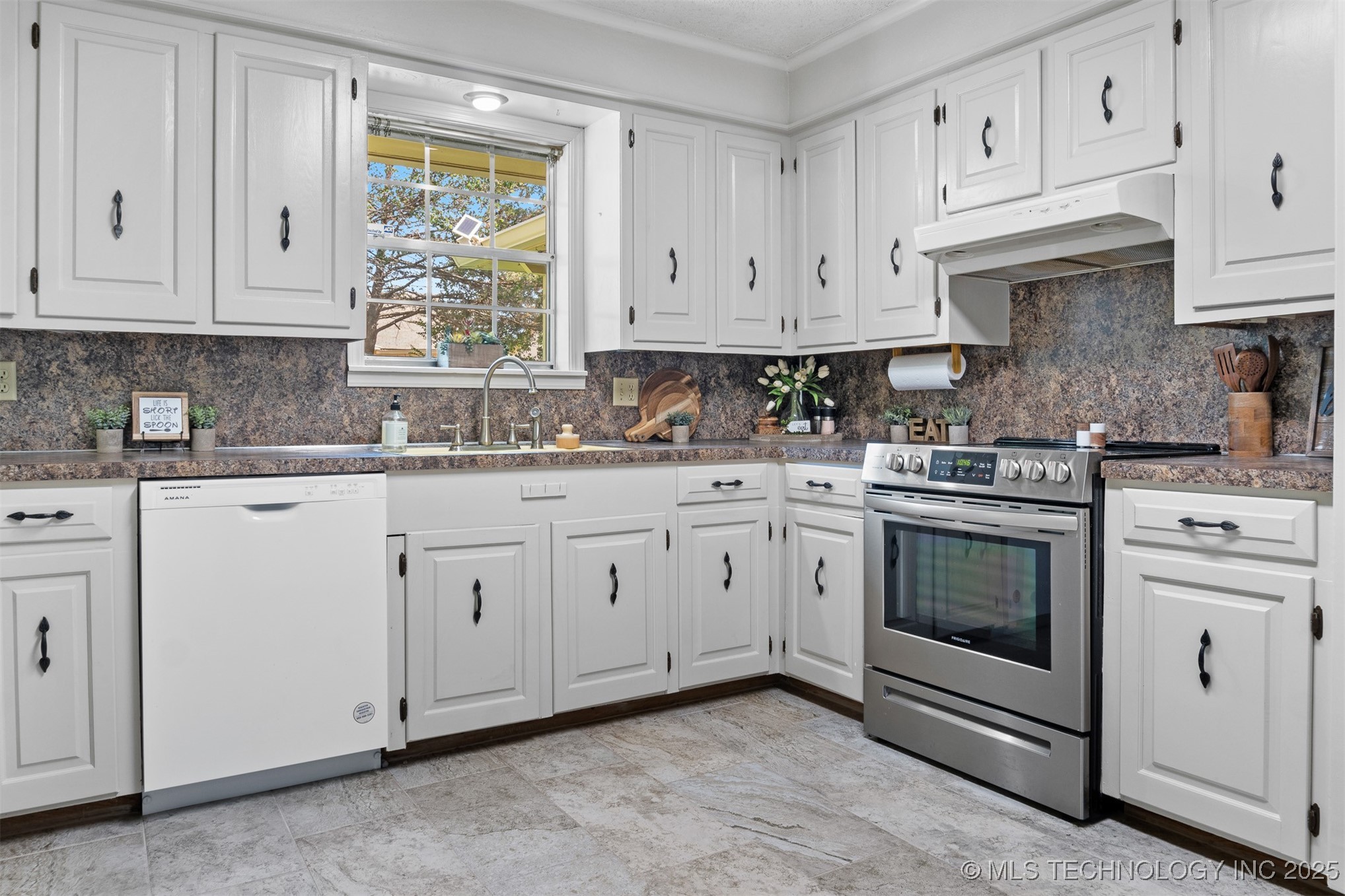 1413 Sunny Property Photo 10