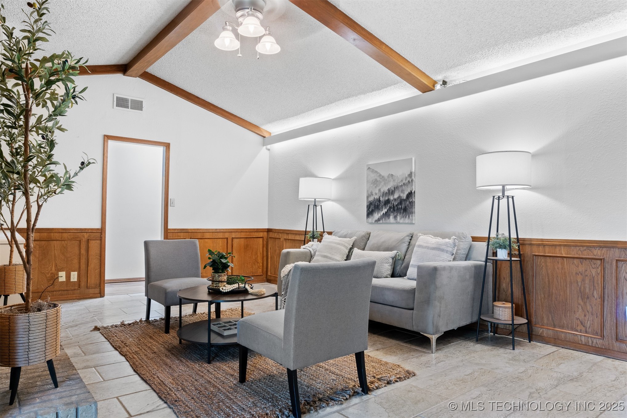 1413 Sunny Property Photo 18