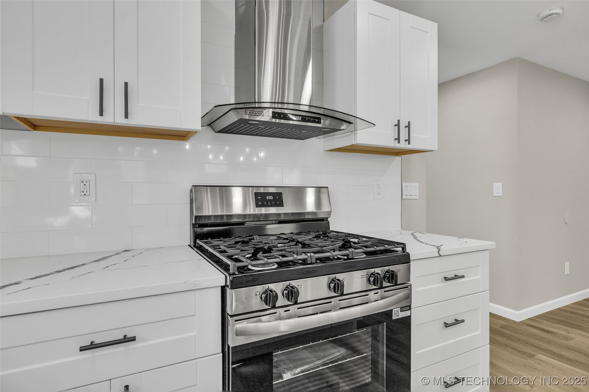 524 N Norwood Avenue Property Photo 12