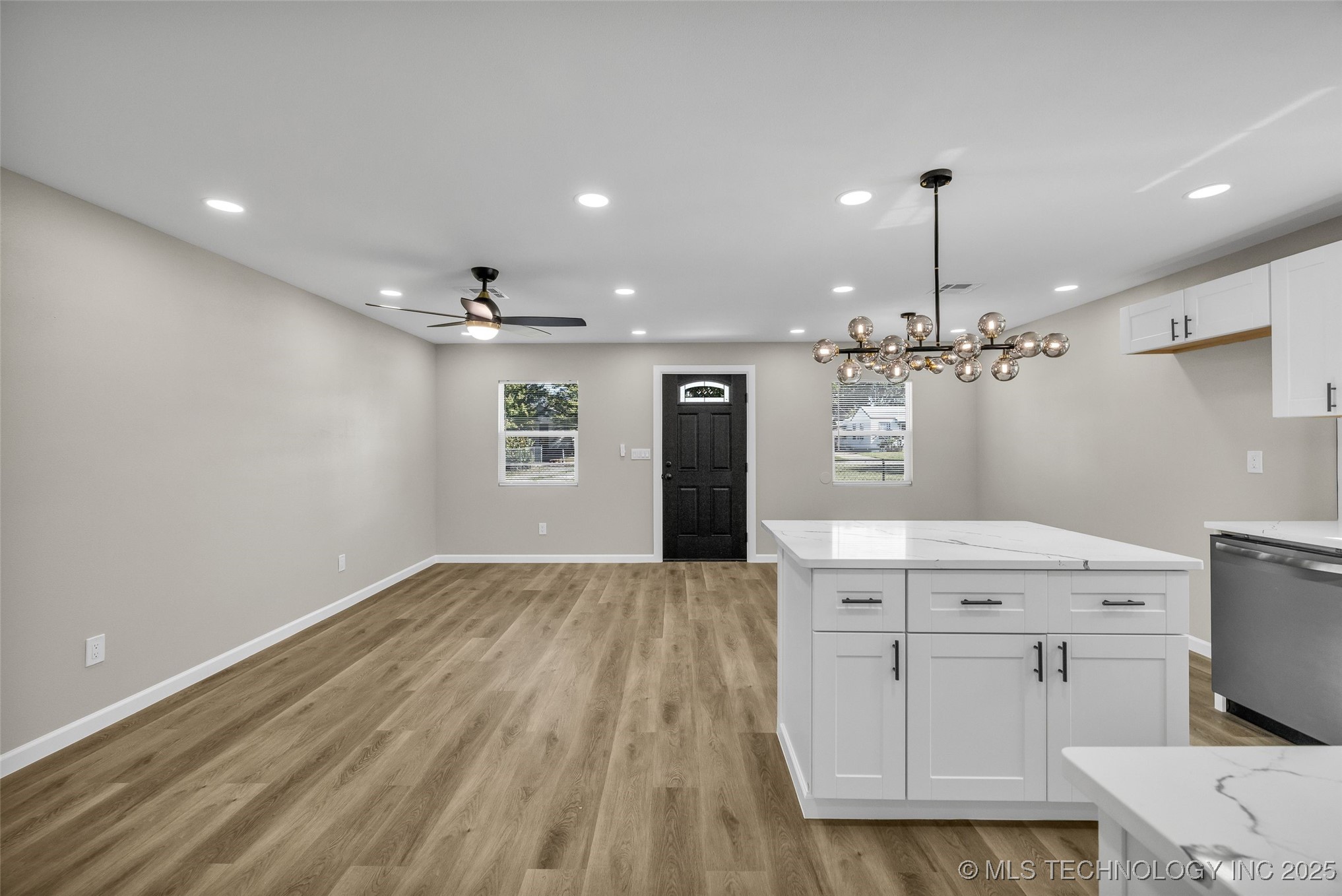 524 N Norwood Avenue Property Photo 15