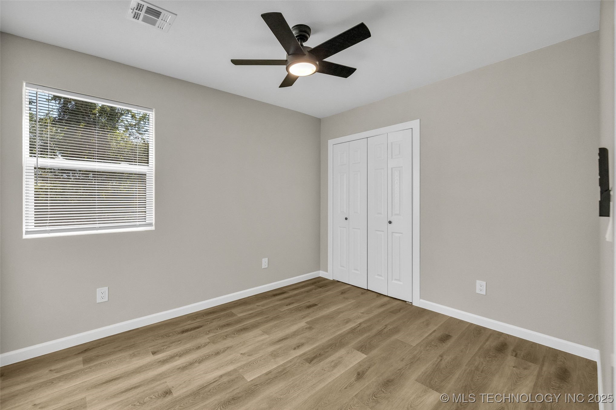 524 N Norwood Avenue Property Photo 35