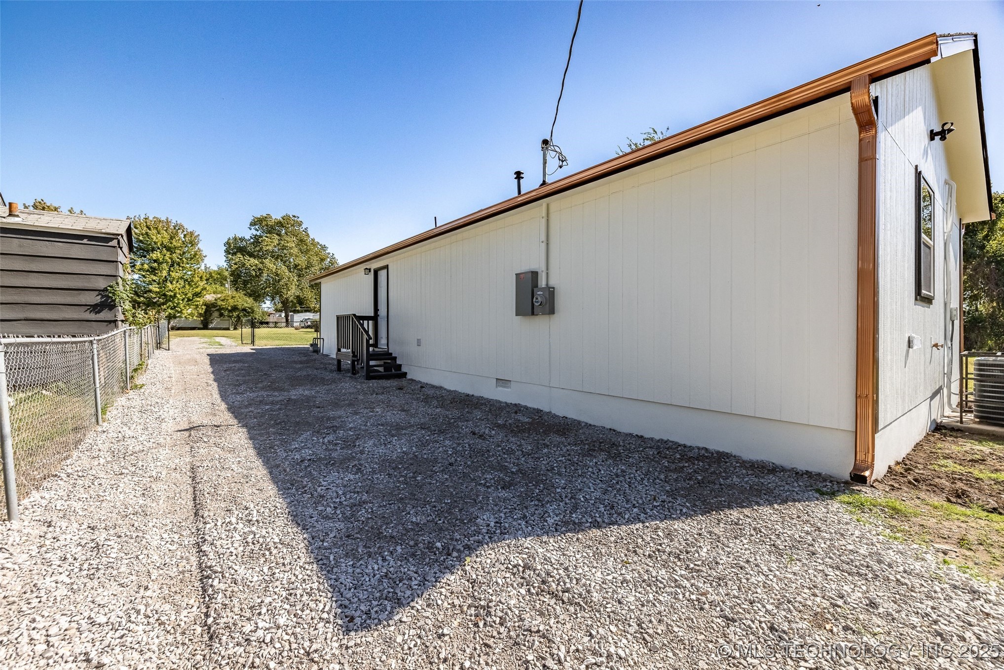 524 N Norwood Avenue Property Photo 42