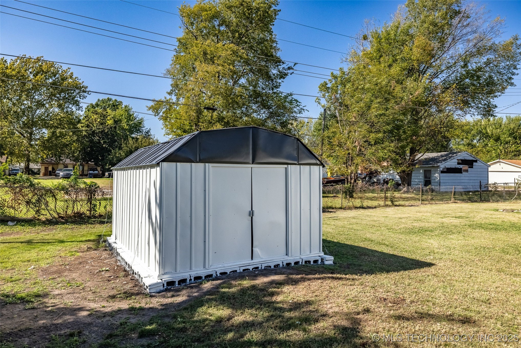 524 N Norwood Avenue Property Photo 45