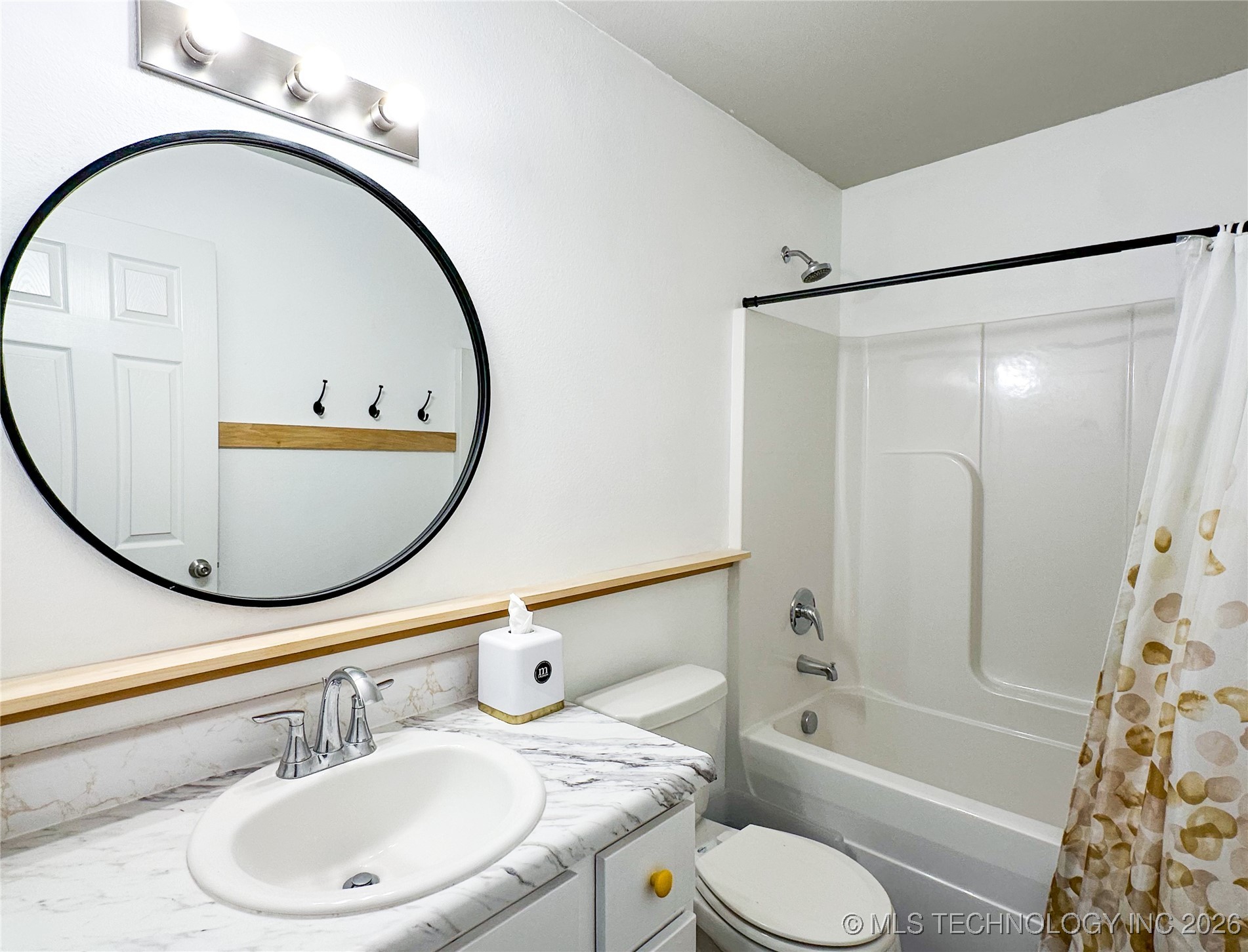 23714 E 115th Street S Property Photo 3