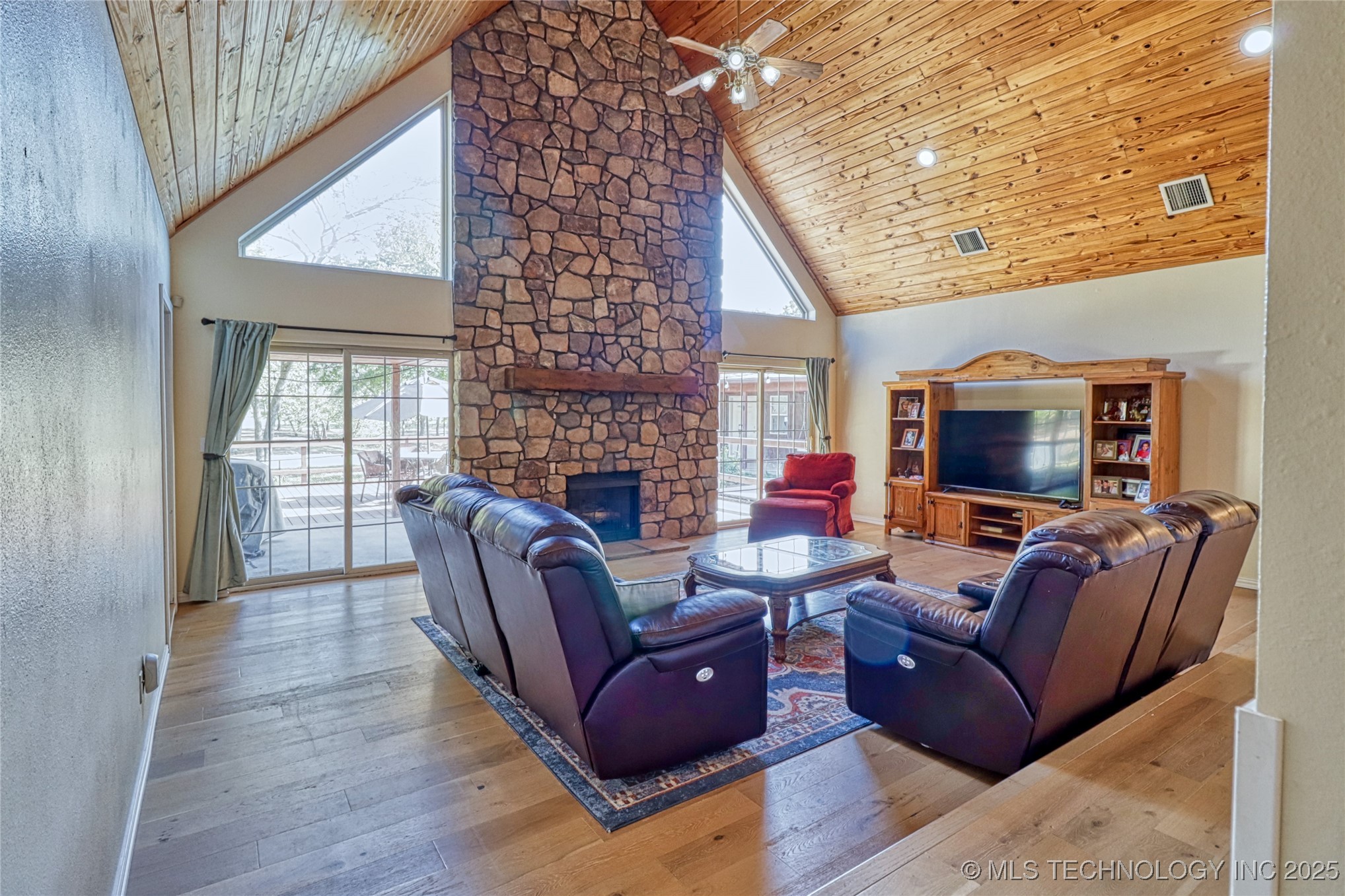 181 Hummingbird Lane Property Photo 12