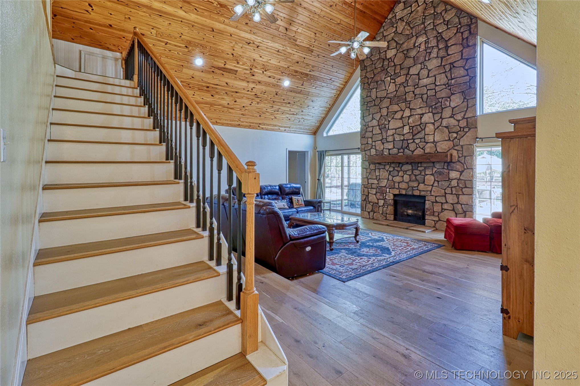 181 Hummingbird Lane Property Photo 14