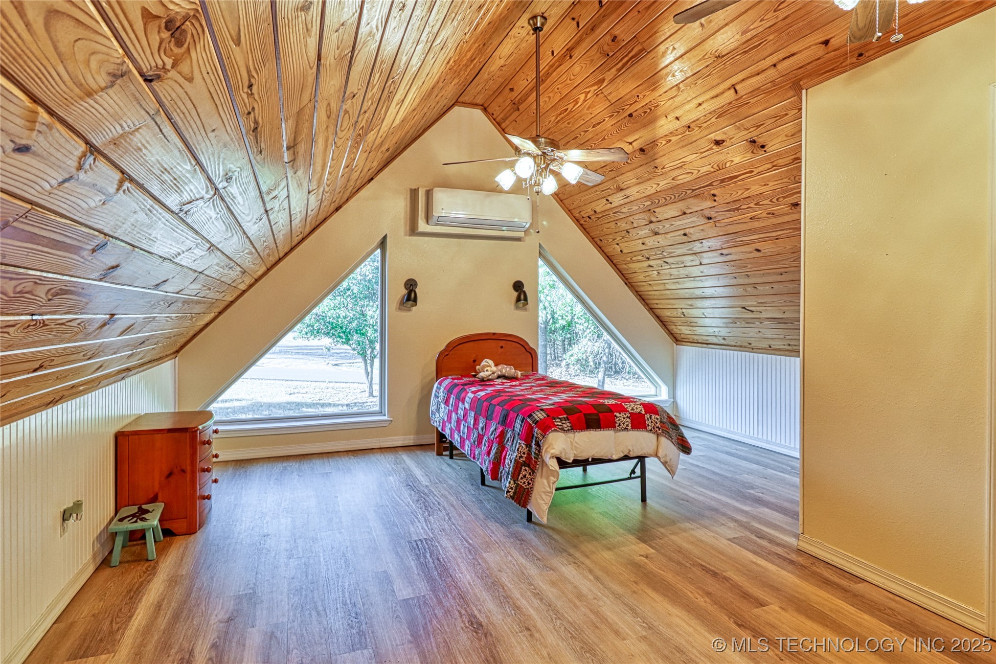 181 Hummingbird Lane Property Photo 32