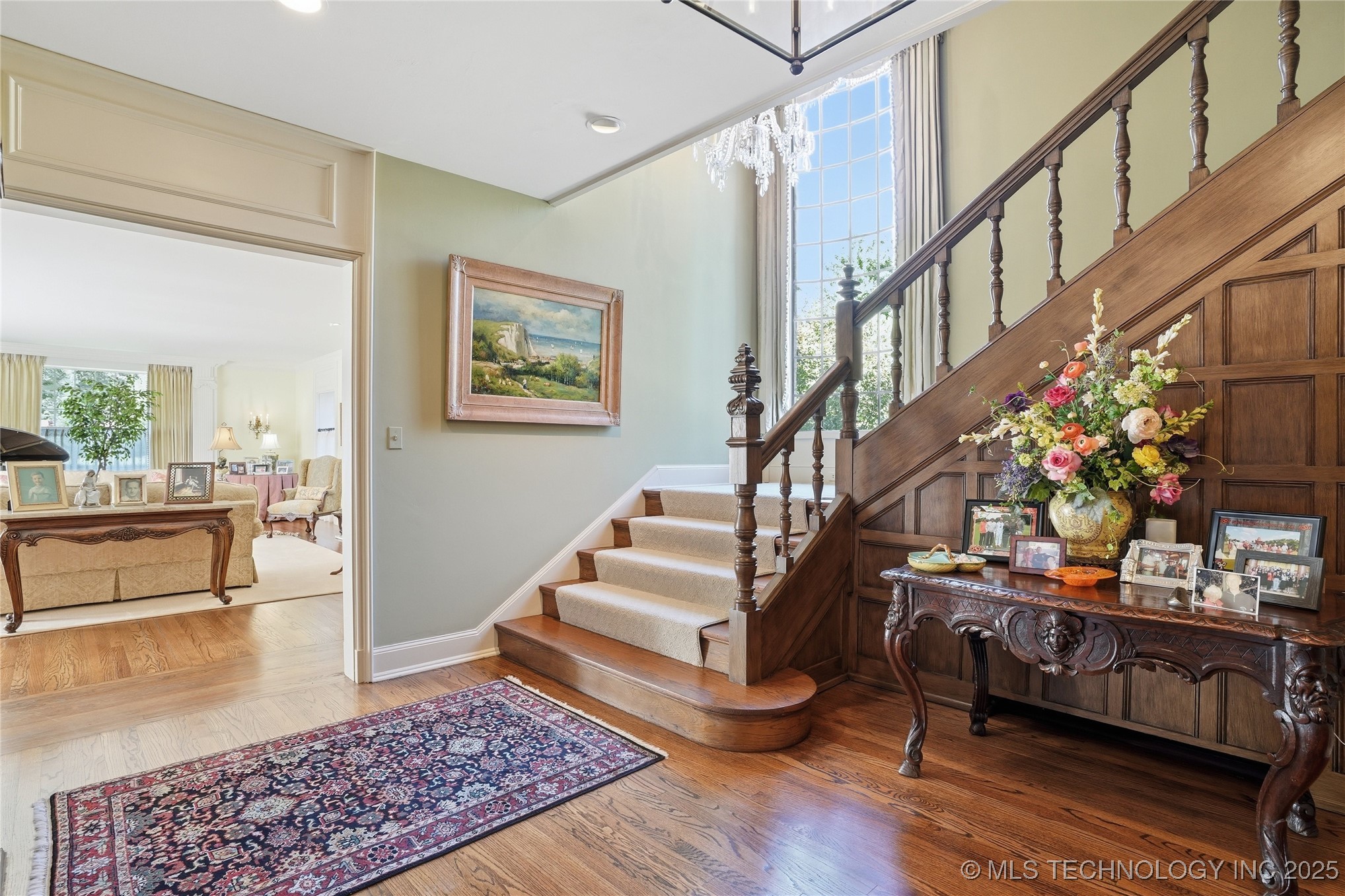 3132 Columbia Cir Circle Property Photo 8