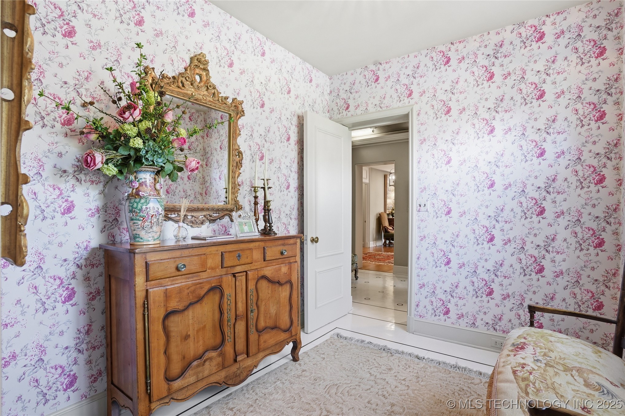 3132 Columbia Cir Circle Property Photo 23