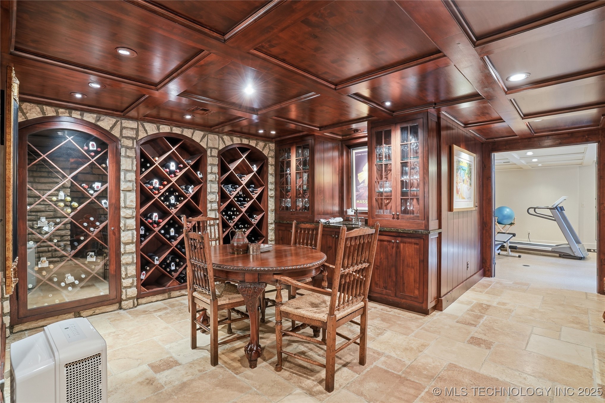 3132 Columbia Cir Circle Property Photo 26