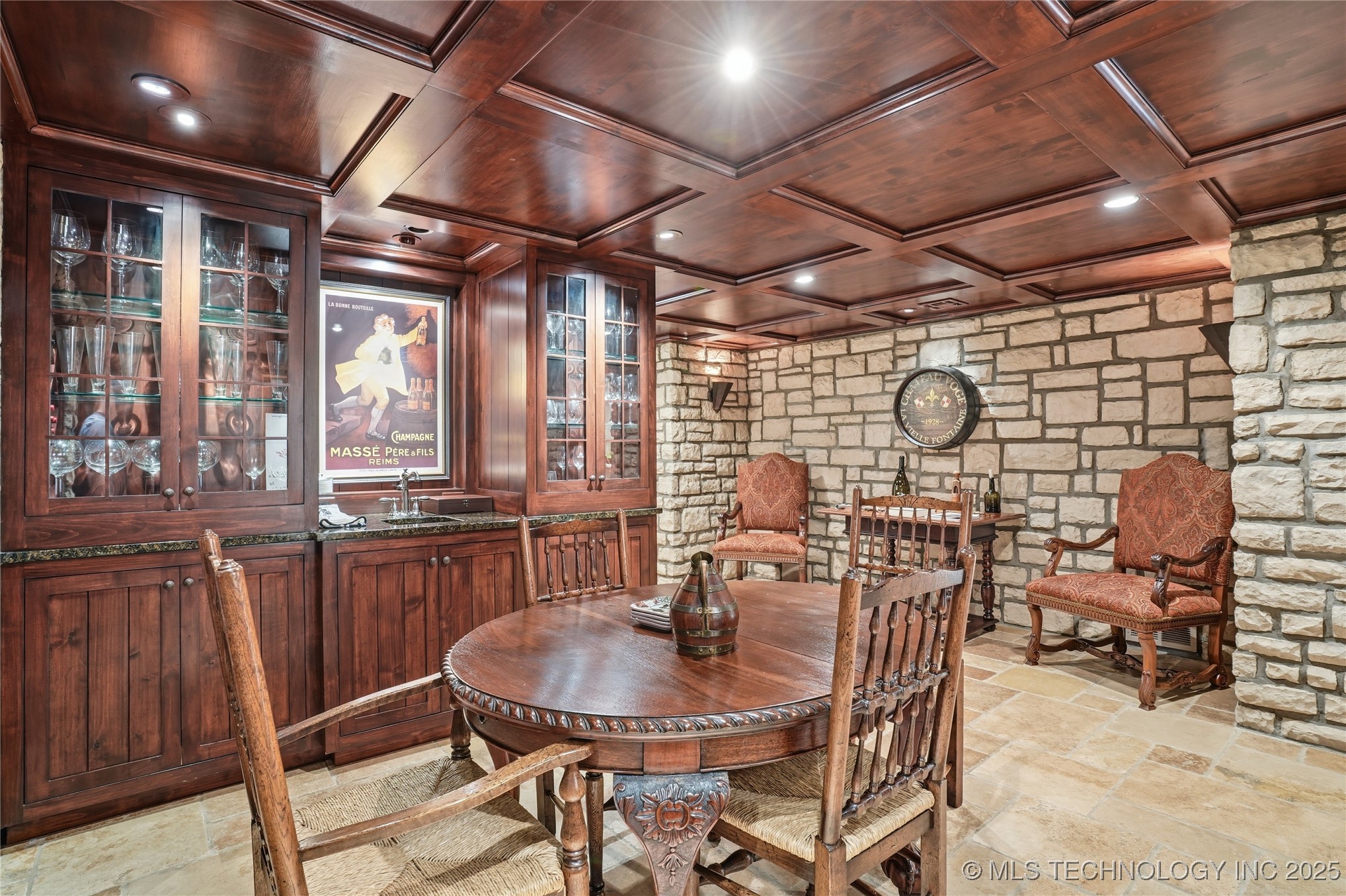 3132 Columbia Cir Circle Property Photo 27