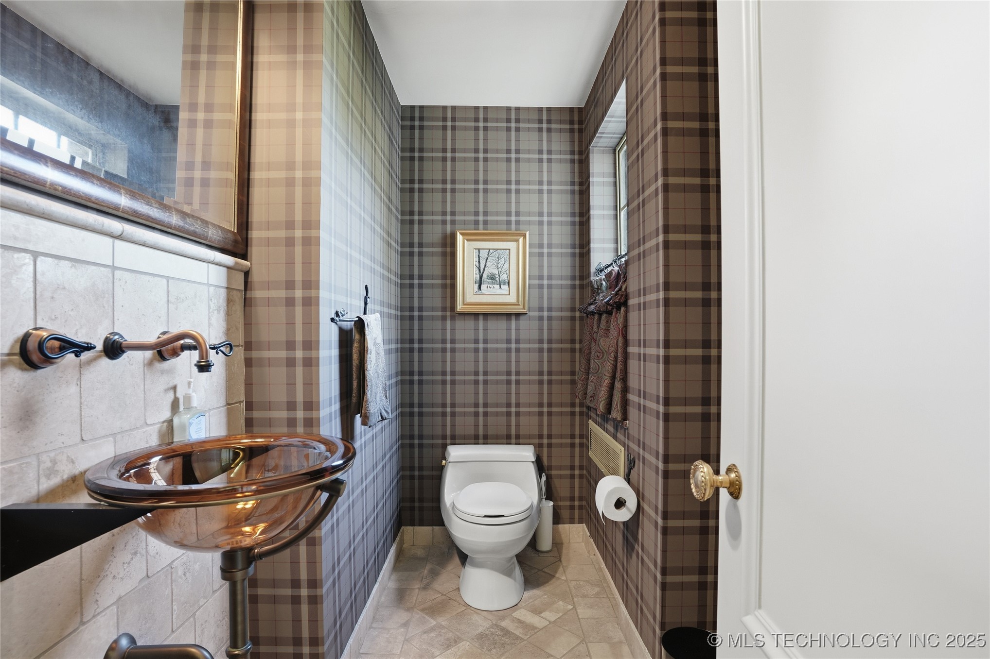 3132 Columbia Cir Circle Property Photo 30