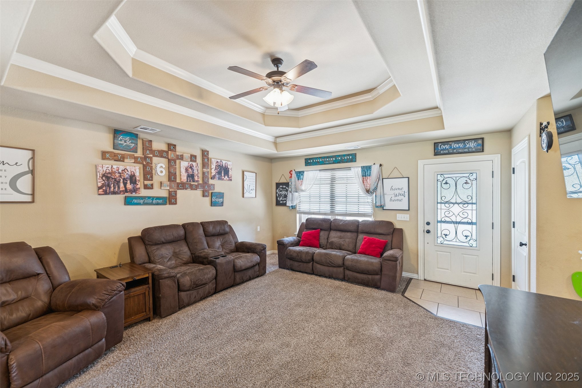 12910 W Southern Oaks Street Property Photo 6